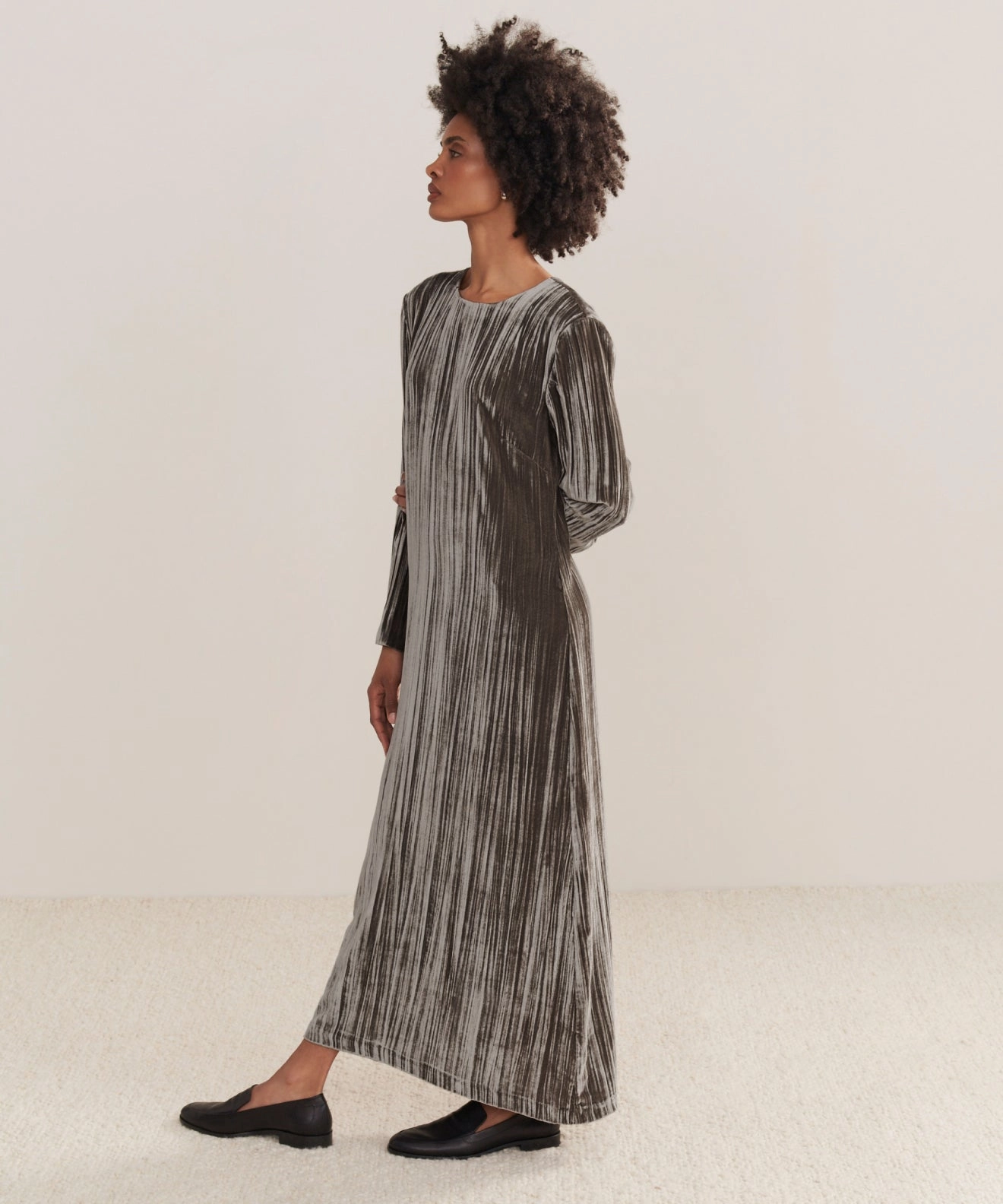 Velvet Stella Dress Subtle Flow Luxe Fit