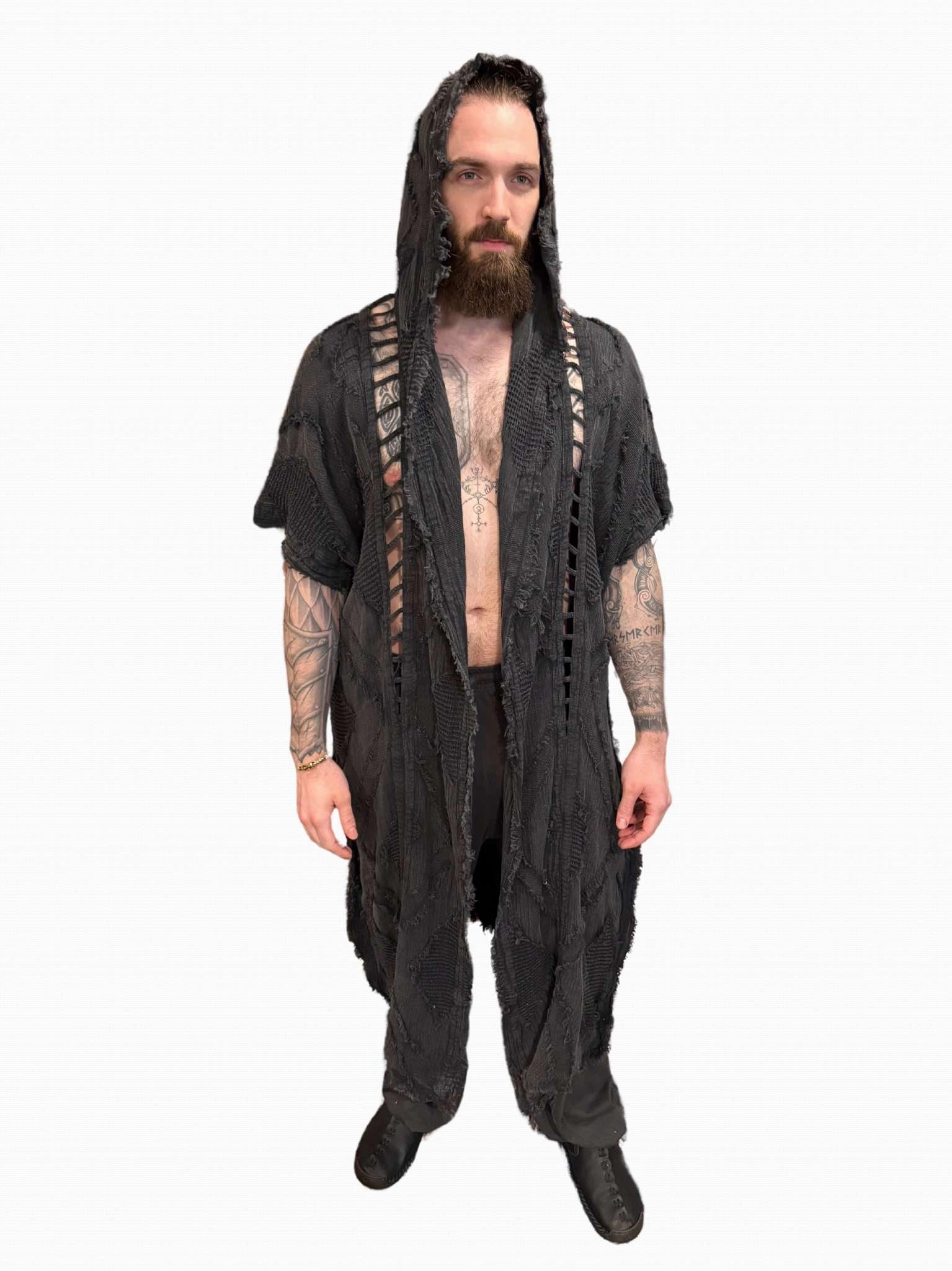 Dunara  Cloak Flexible Hood Design Basic Fit