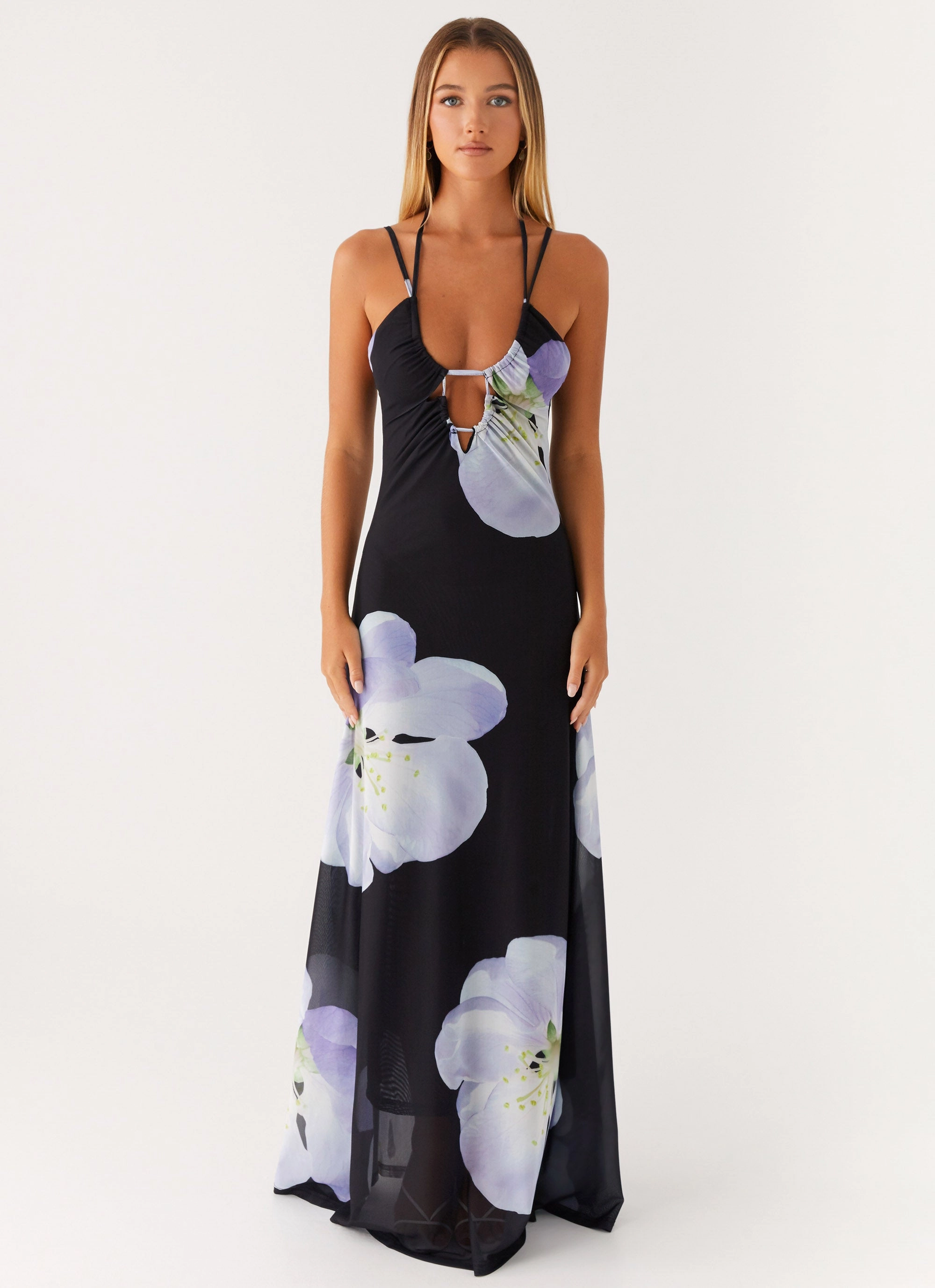 Family Glow Romantic date dress Enrika Maxi Dress - Flower Print