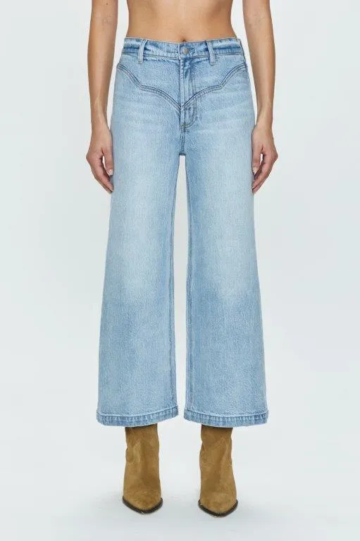 Soft Road Trip Youth Style Trend Setter Vintage Lover Pistola Lana High Rise Ultra Wide Leg Crop Jeans -Saint Vincent