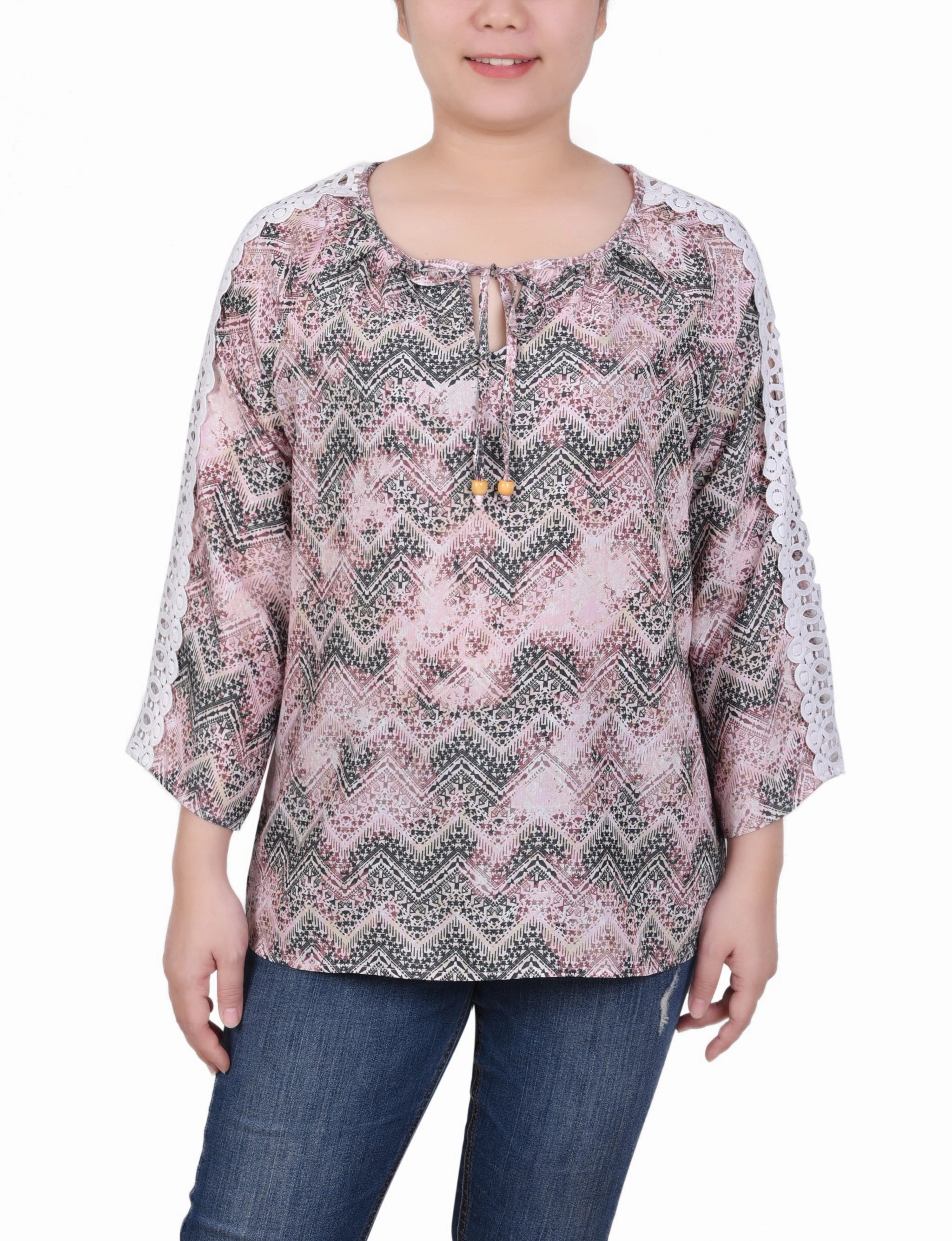 3/4 Sleeve Crochet Detail Blouse HighStrength Threadwork OdorResistantFinish