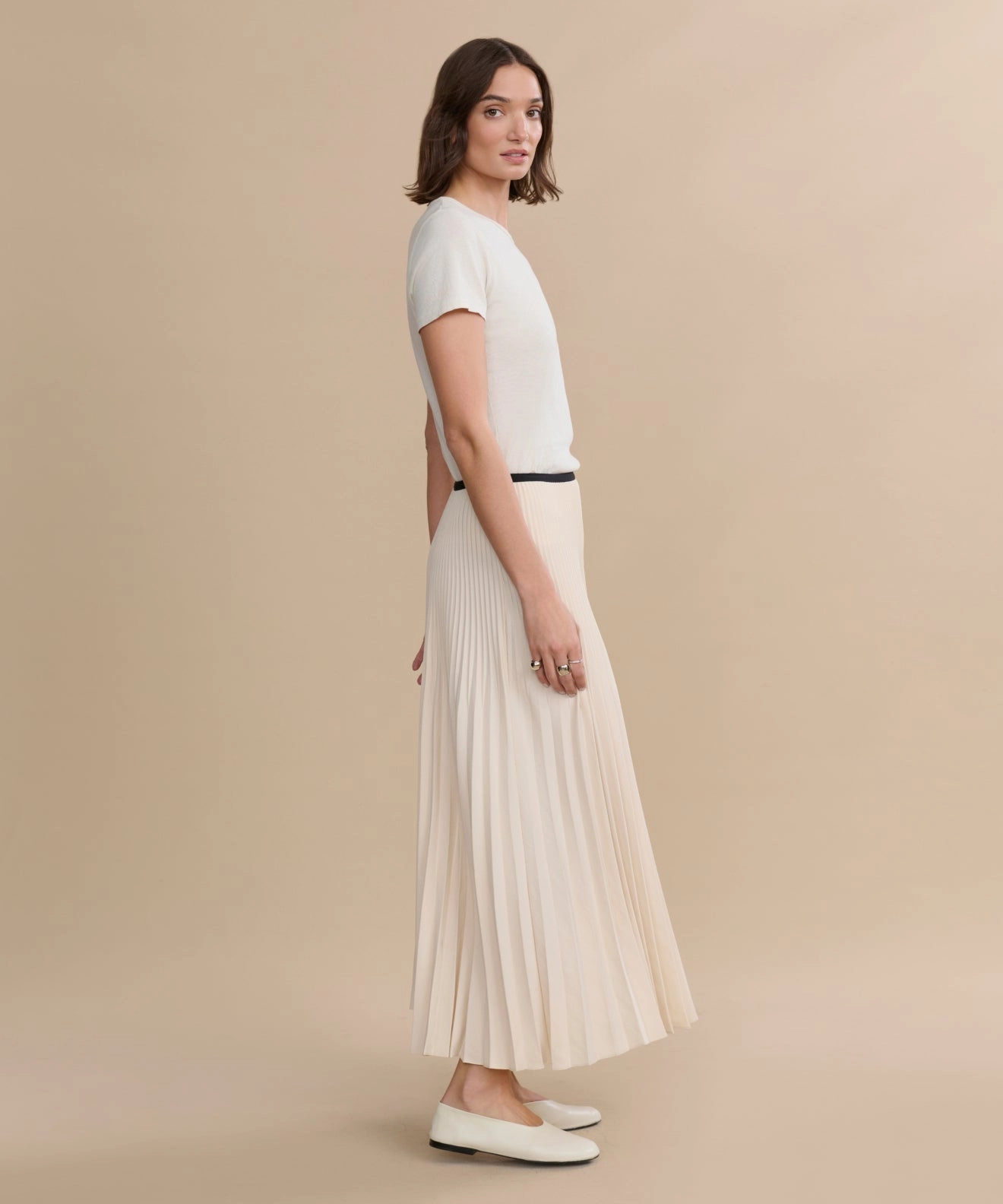 Flatlock Seams Sleek Appearance Pleated Skirt
