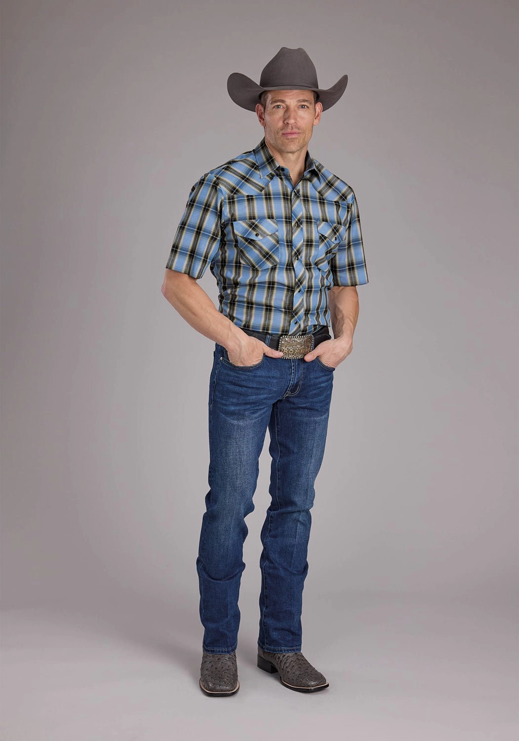 Relaxed Silhouette Tailored Cut Roper Mens 2412 Plaid Blue/Brown Cotton Blend S/S Shirt