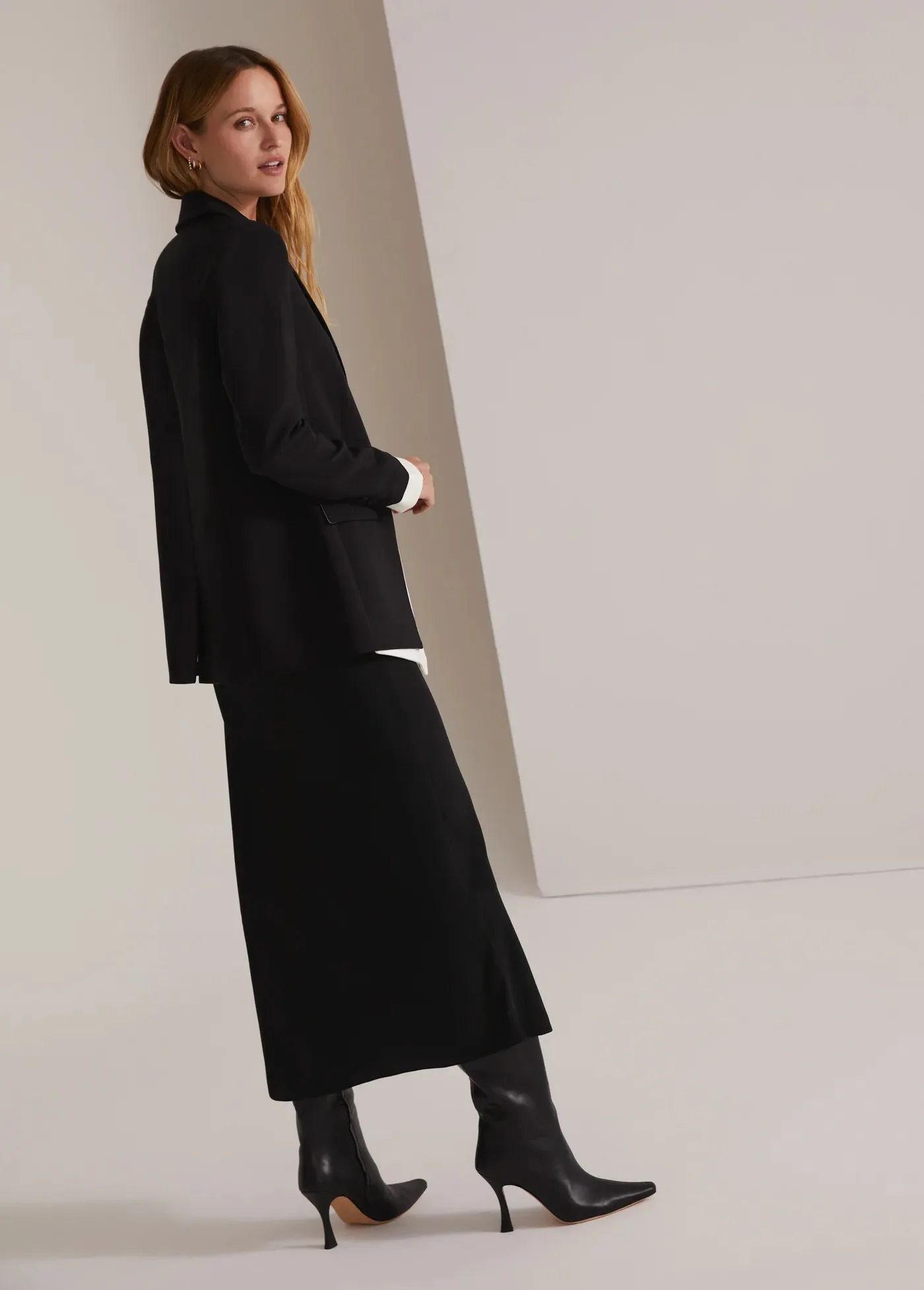 Clean Lines Favorite Daughter Kelly Blazer