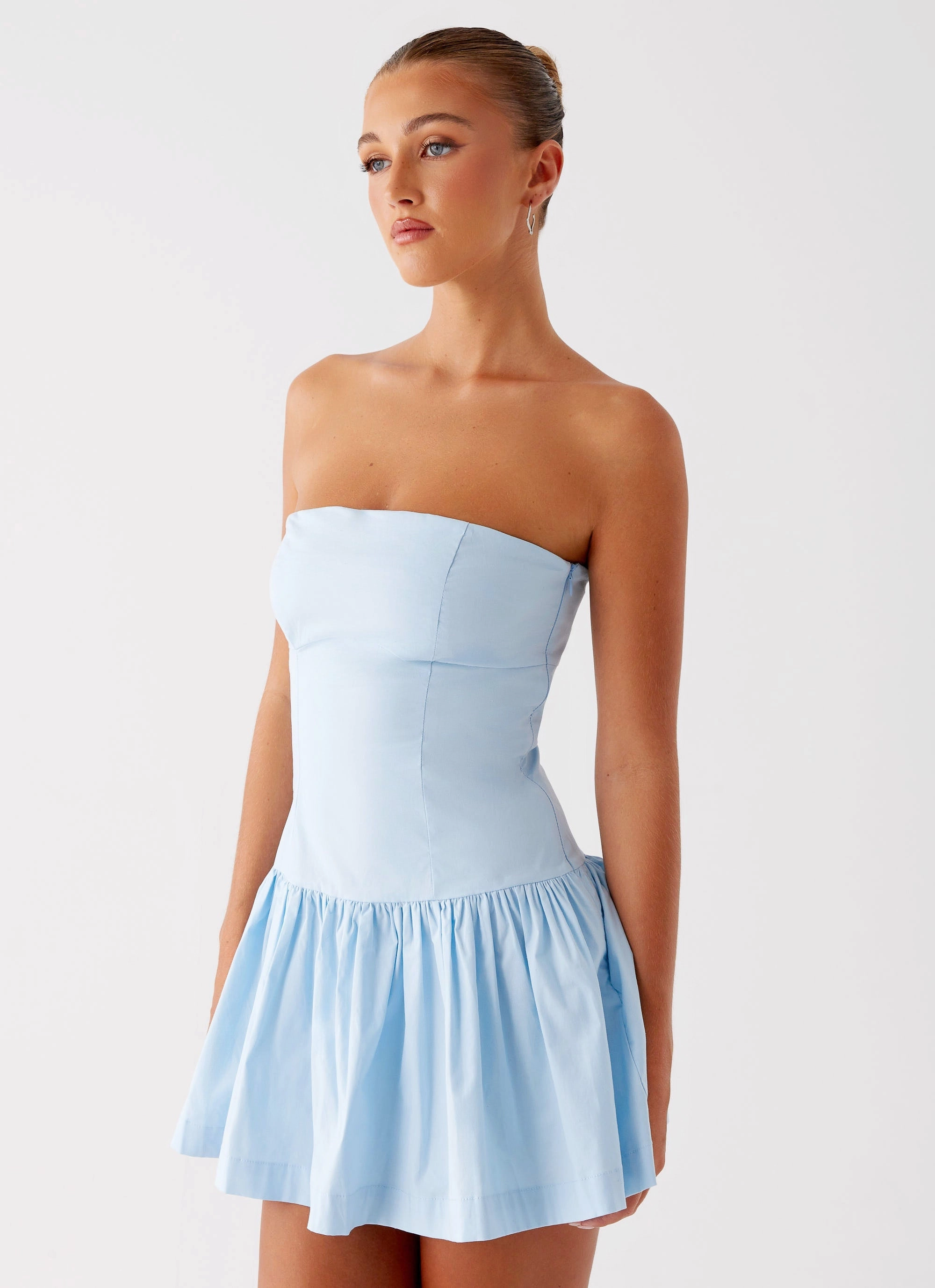 Riviera Mini Dress - Blue Sleek Touch Bold Design