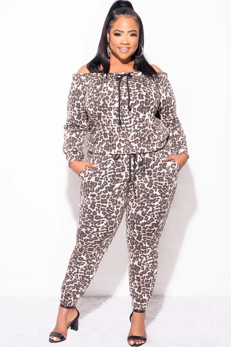 NonIrritatingSeams Non slip grip Final Sale Plus Size 2-Piece Off the Shoulder Top and Pants Set in Animal Print