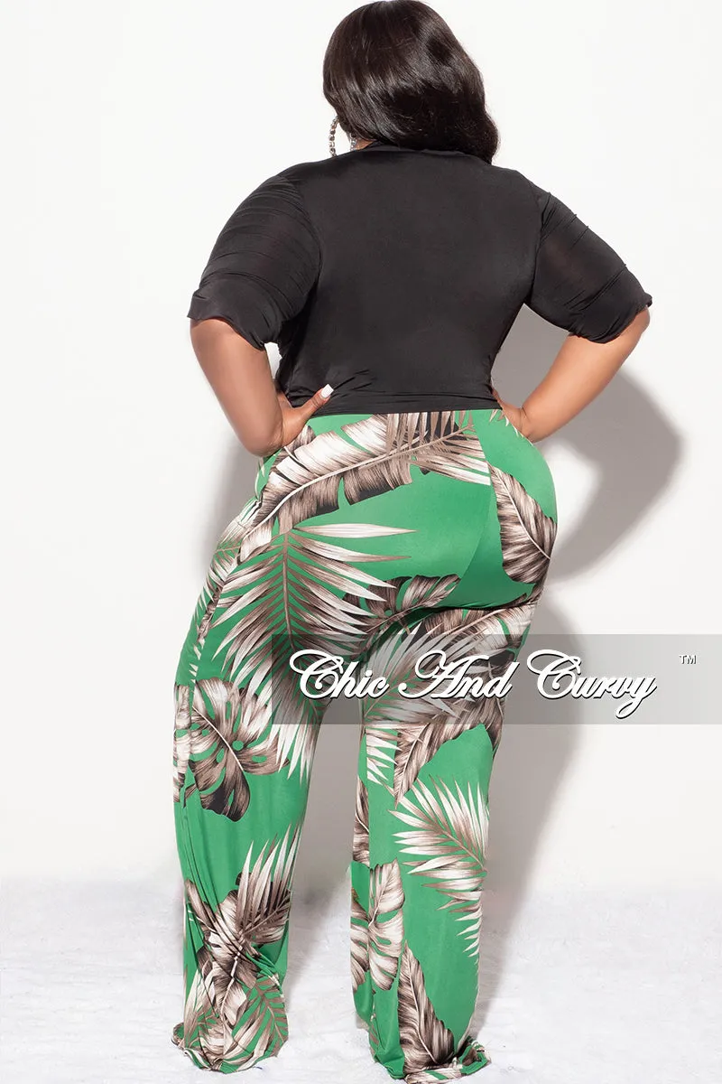 Workout-ready Layered Panel Design Final Sale Plus Size 2pc Black Collar Crop Tie Top and Pants Set in Green Leaf Print