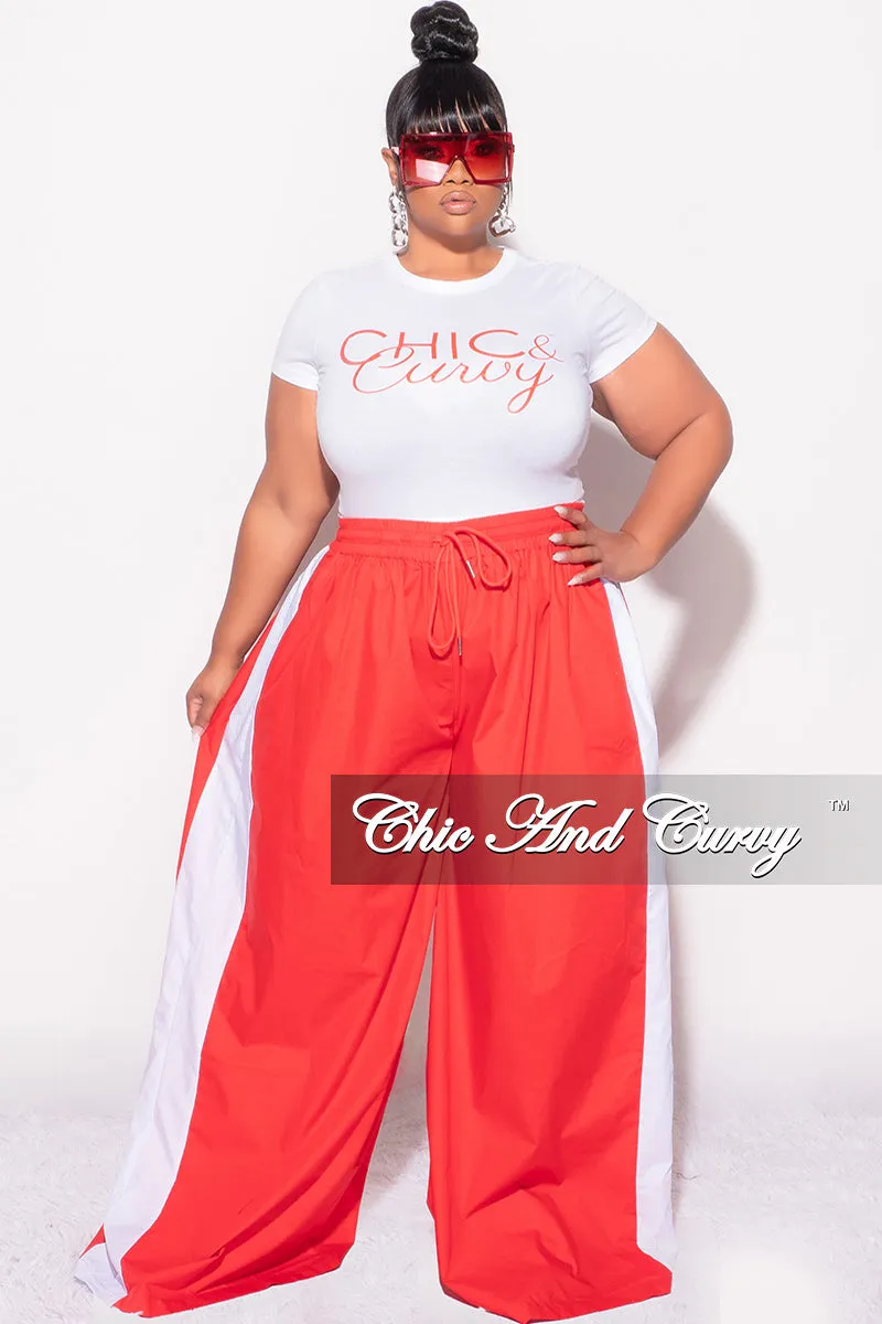 Final Sale Plus Size Chic And Curvy Cropped T-Shirt in White and Red Quick Layering