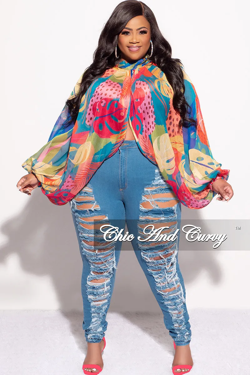 Cropped hem Final Sale Plus Size Distressed Jeans in Denim