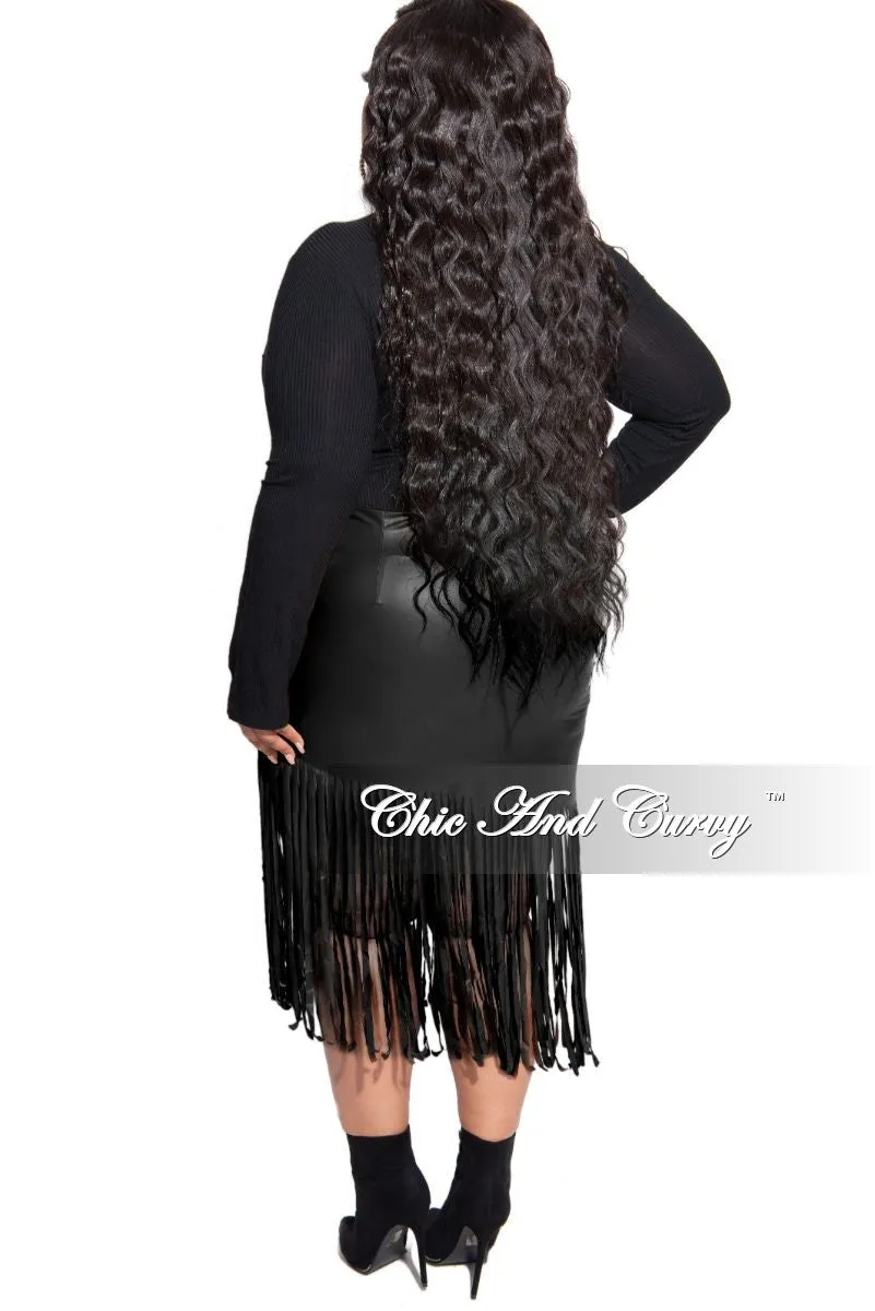 Thermal Regulating Fabric Final Sale Plus Size Faux Leather Fringe Skirt in Black
