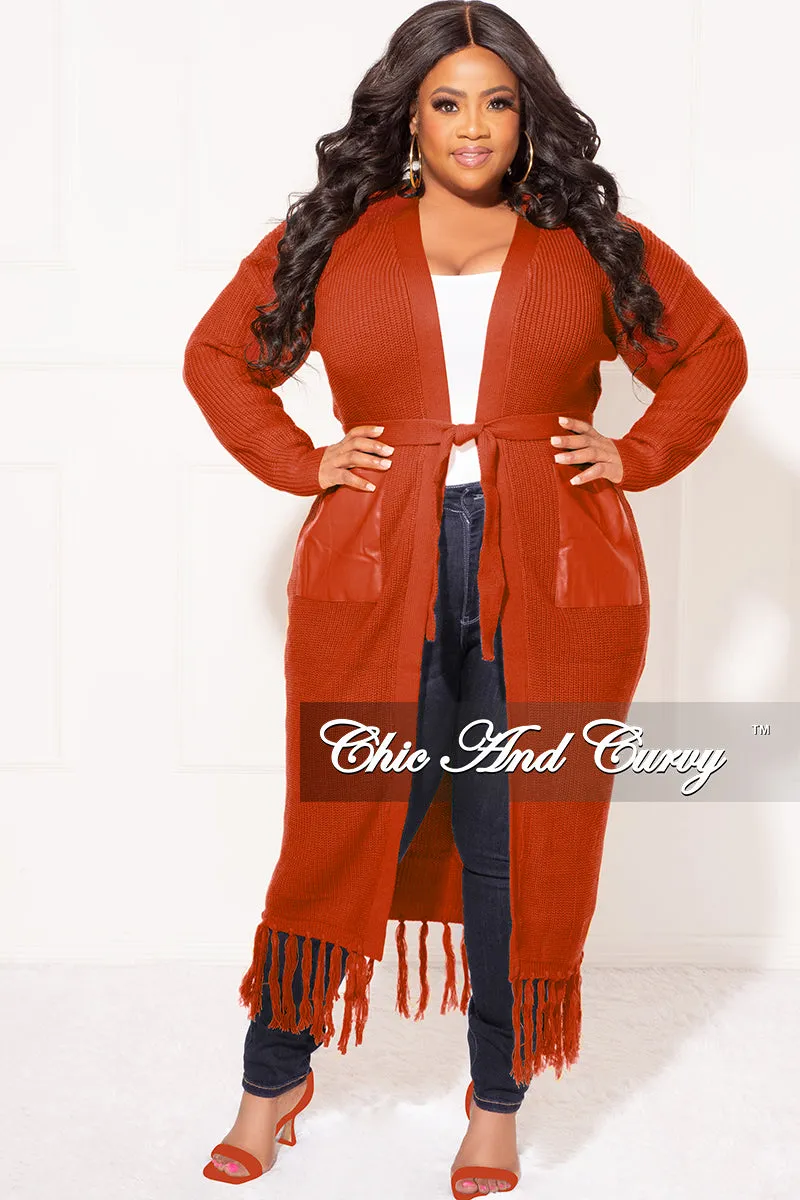 Anti Friction Lining FlexibleStretchWeave Final Sale Plus Size Fringe Knit Sweater Duster with Faux Leather Pockets in Rust