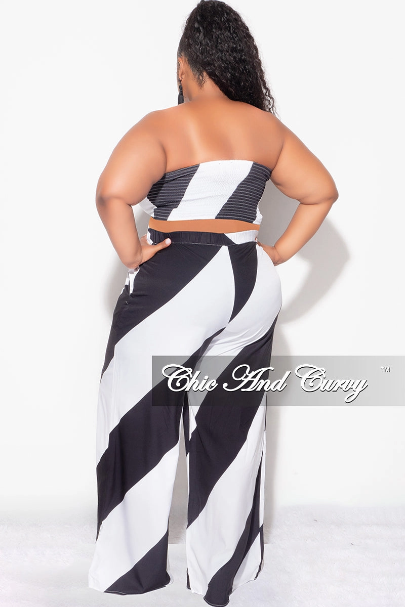 Feminine Cut Final Sale Plus Size 2pc Bra Top and Pants Set Black and White Design Print