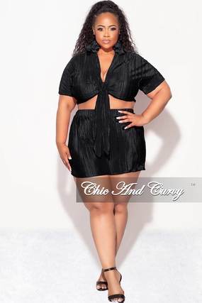 Street Utility Functional Layers Final Sale Plus Size 2pc Pleated Crop Tie Top & Short Set in Black
