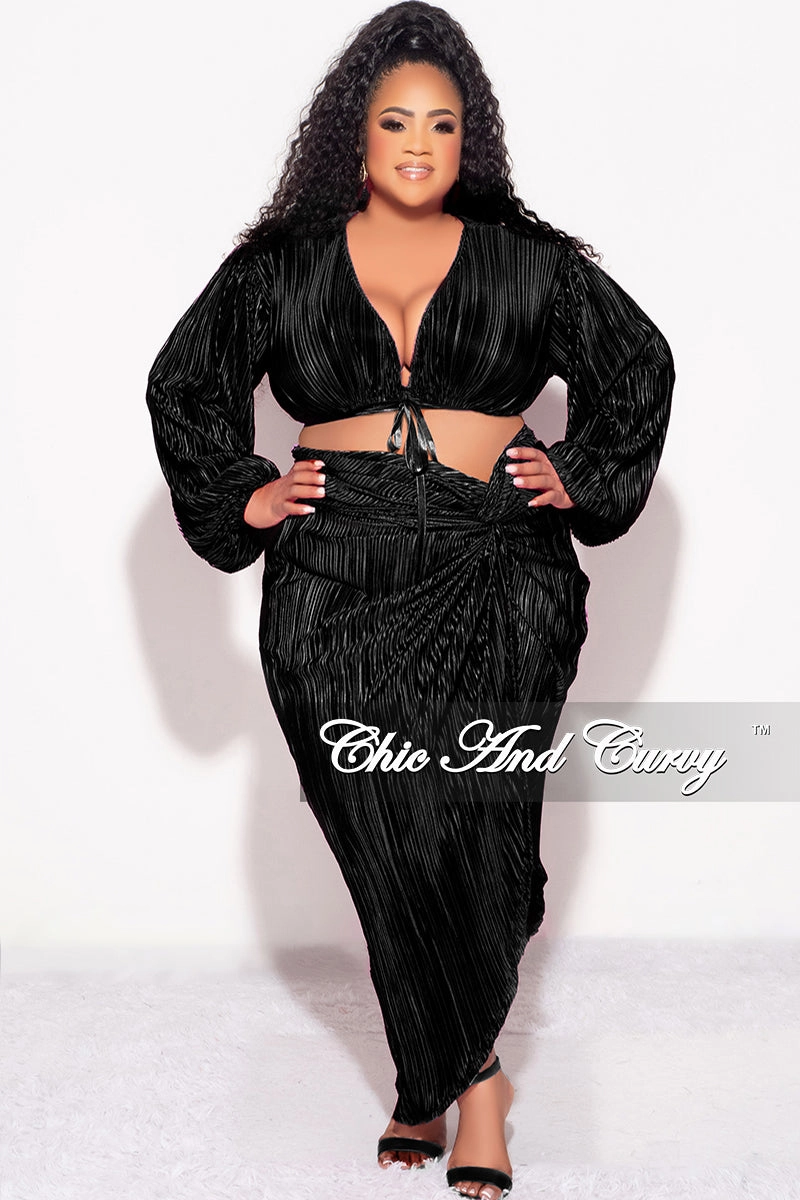 Effortless Fit No Fuss Final Sale Plus Size 2pc Pleated Crop Tie Top & Wrap Skirt Set in Black