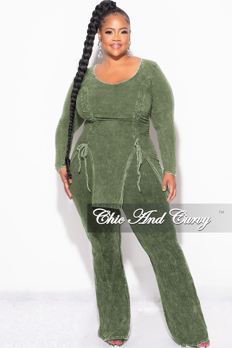 Final Sale Plus Size 2pc Ruched Drawstring Double Slit Top and Pants Set in Green Lightweight Wear