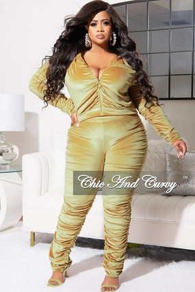 Smart Stretch Core Basic Final Sale Plus Size 2pc Ruched Hooded Zip-Up Top and Pants Set in Mustard Velvet
