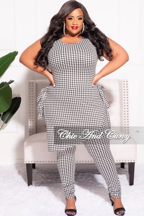 Final Sale Plus Size 2pc Sleeveless Top and Pants Set in Black and White Houndstooth Print Flex Movement RecyclablePackaging