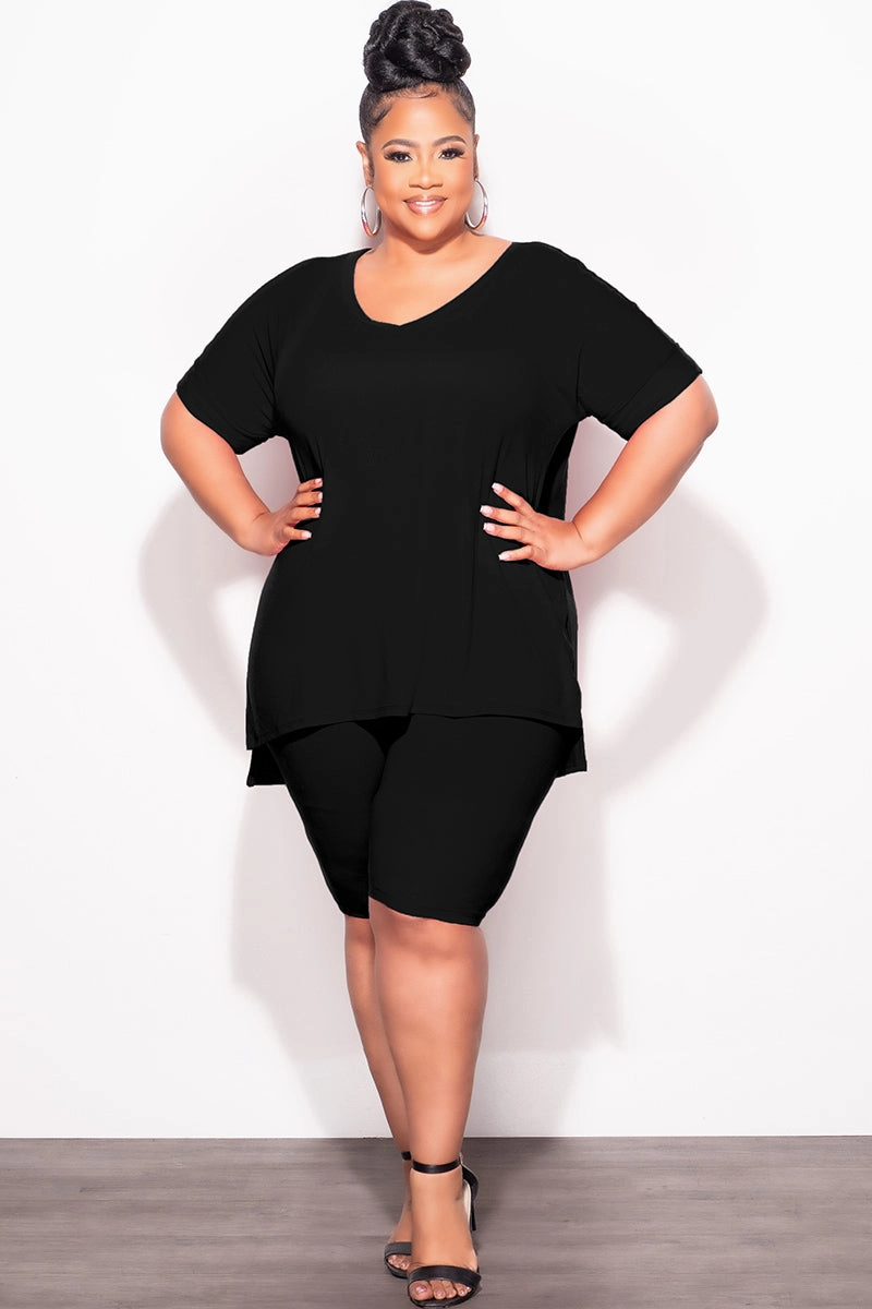 Final Sale Plus Size 2pc V-Neck Tunic Top and Matching Shorts Set in Black Shape Retention