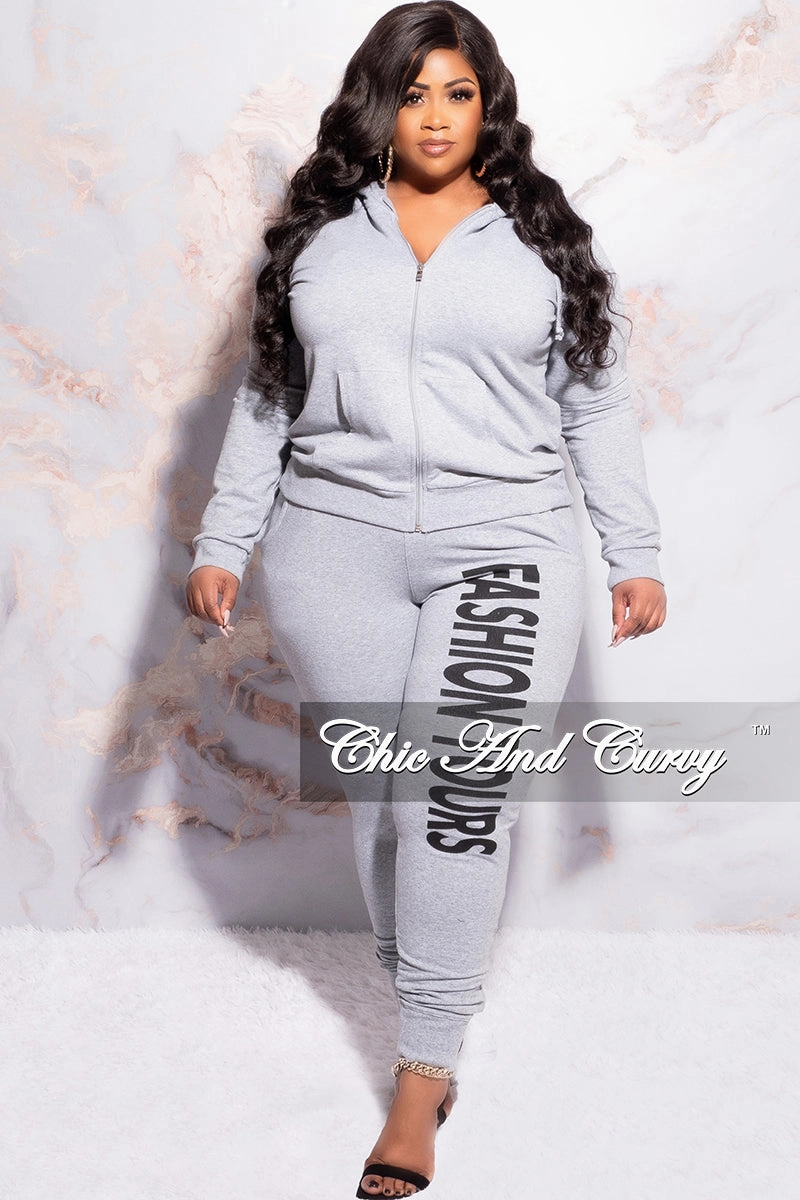 Quick Layering Final Sale Plus Size Fashion Tours Hooded Jogging Set in Grey