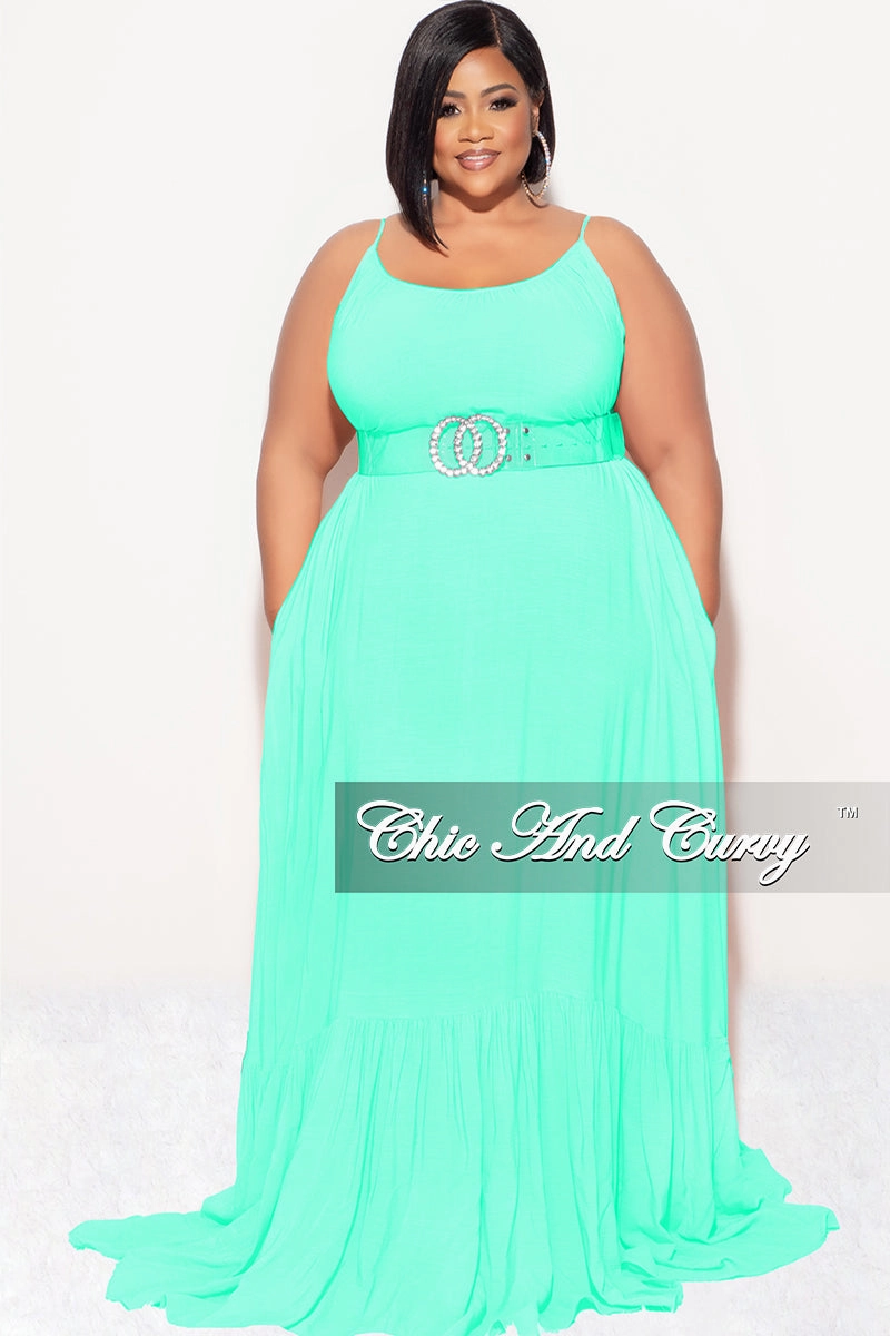 Final Sale Plus Size Maxi Dress with Spaghetti Straps in Mint BreathableLining
