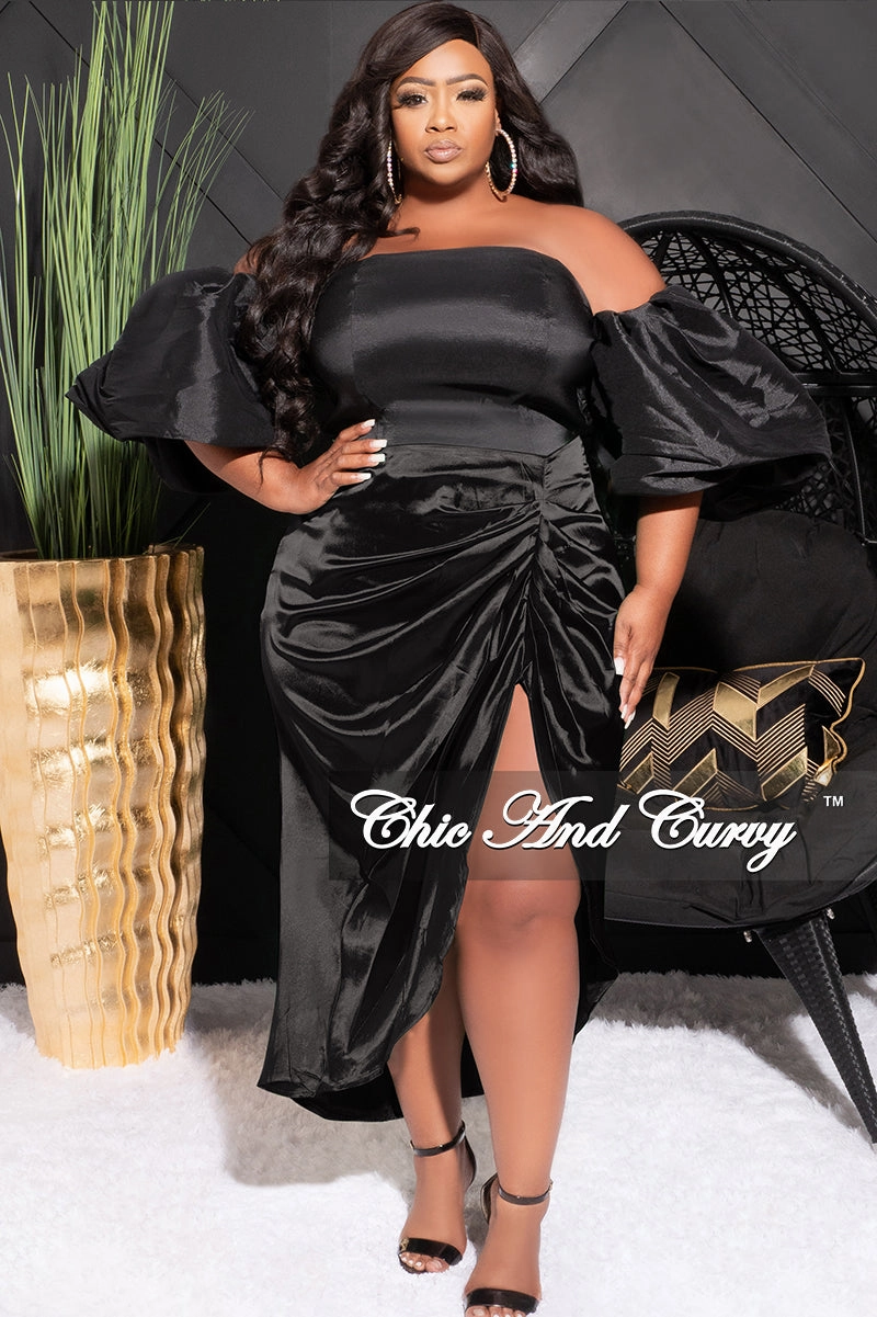 Stretchable Wear NoiseReducingFabric Final Sale Plus Size Satin Ruched Skirt in Black