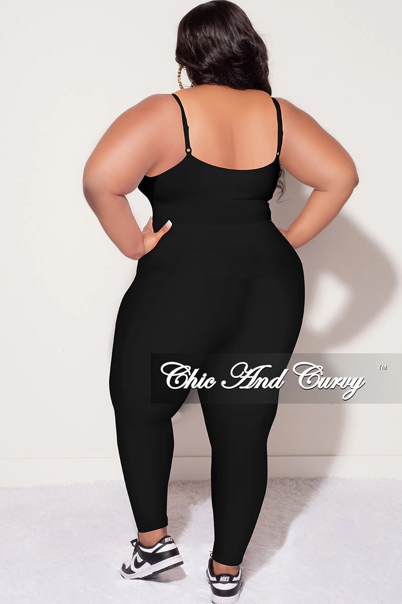 Final Sale Plus Size Spaghetti Strap Triple Criss Cross Front Bralette in Black Stretch Movement