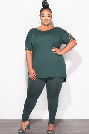 Final Sale Plus Size Top and Legging Set in Hunter Green Seam-Free Functional Layer