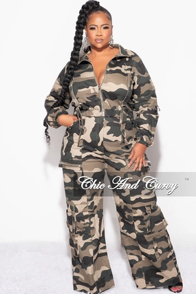 Final Sale Plus Size Zip Up Crop Cargo Jacket & Pants Set in Camouflage Print Light Coverage All Fit
