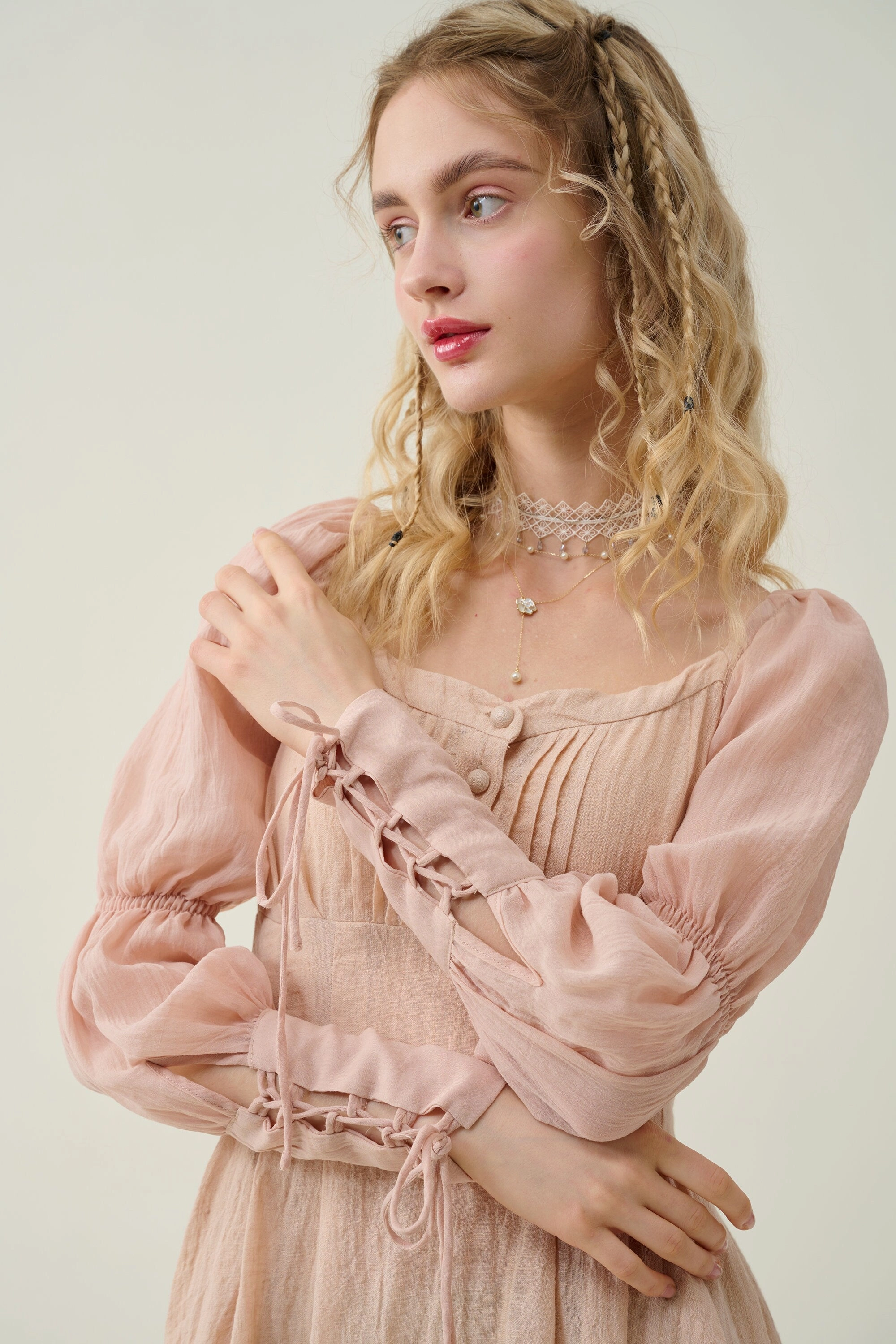 Comfortable Fashion Sakura 21 | Lace-up maxi linen dress