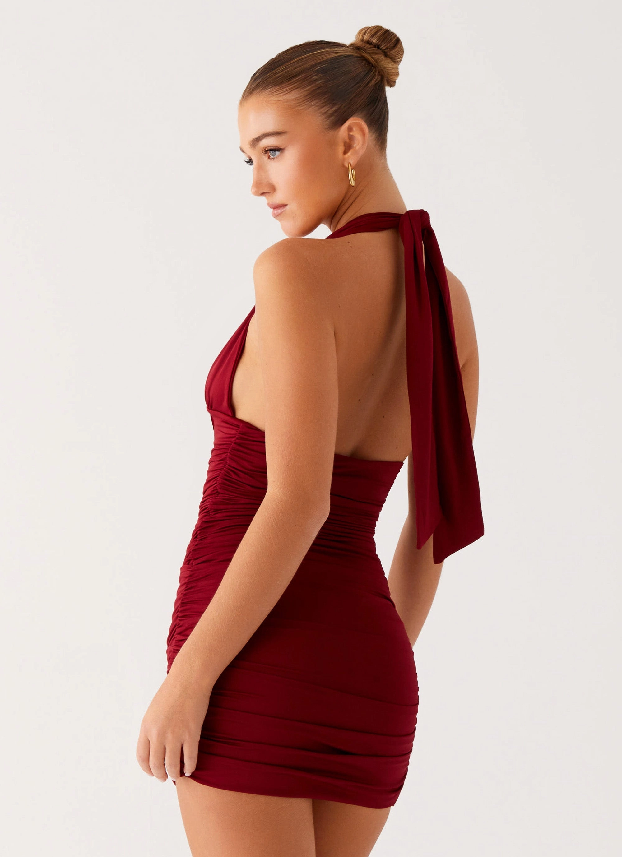 Casual Elegance Urban Edge Abelia Halter Mini Dress - Maroon