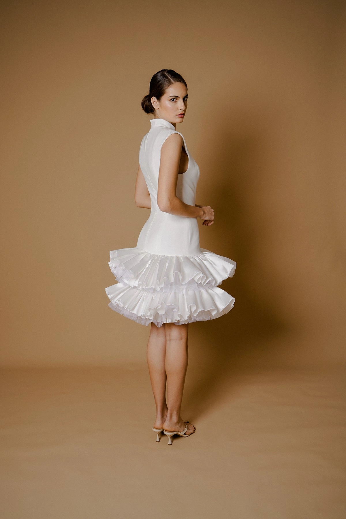 button detail Stylish Feel Chantilly Dress