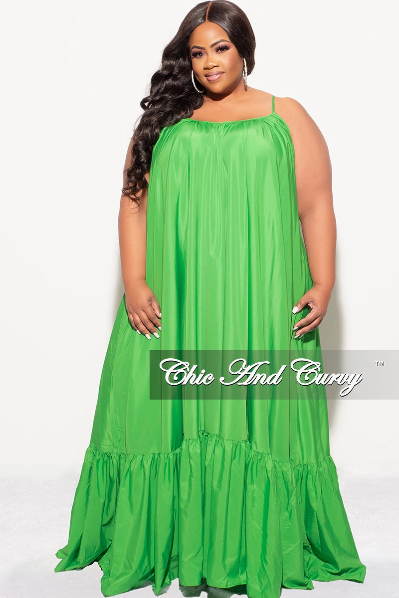 StaticDissipativeFabric Final Sale Plus Size Spaghetti Strap Peasant Maxi Dress in Green