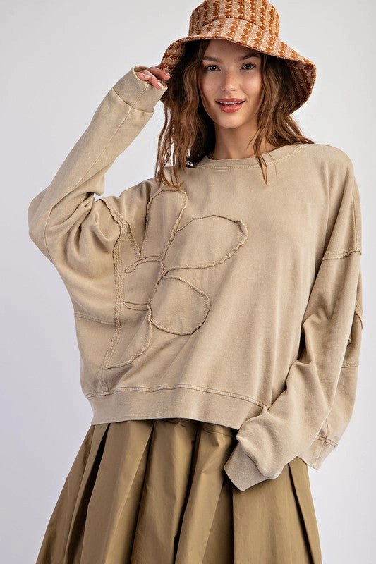 FLORA FLOWER PATCH WASHED TERRY KNIT PULLOVER Oversized Collar