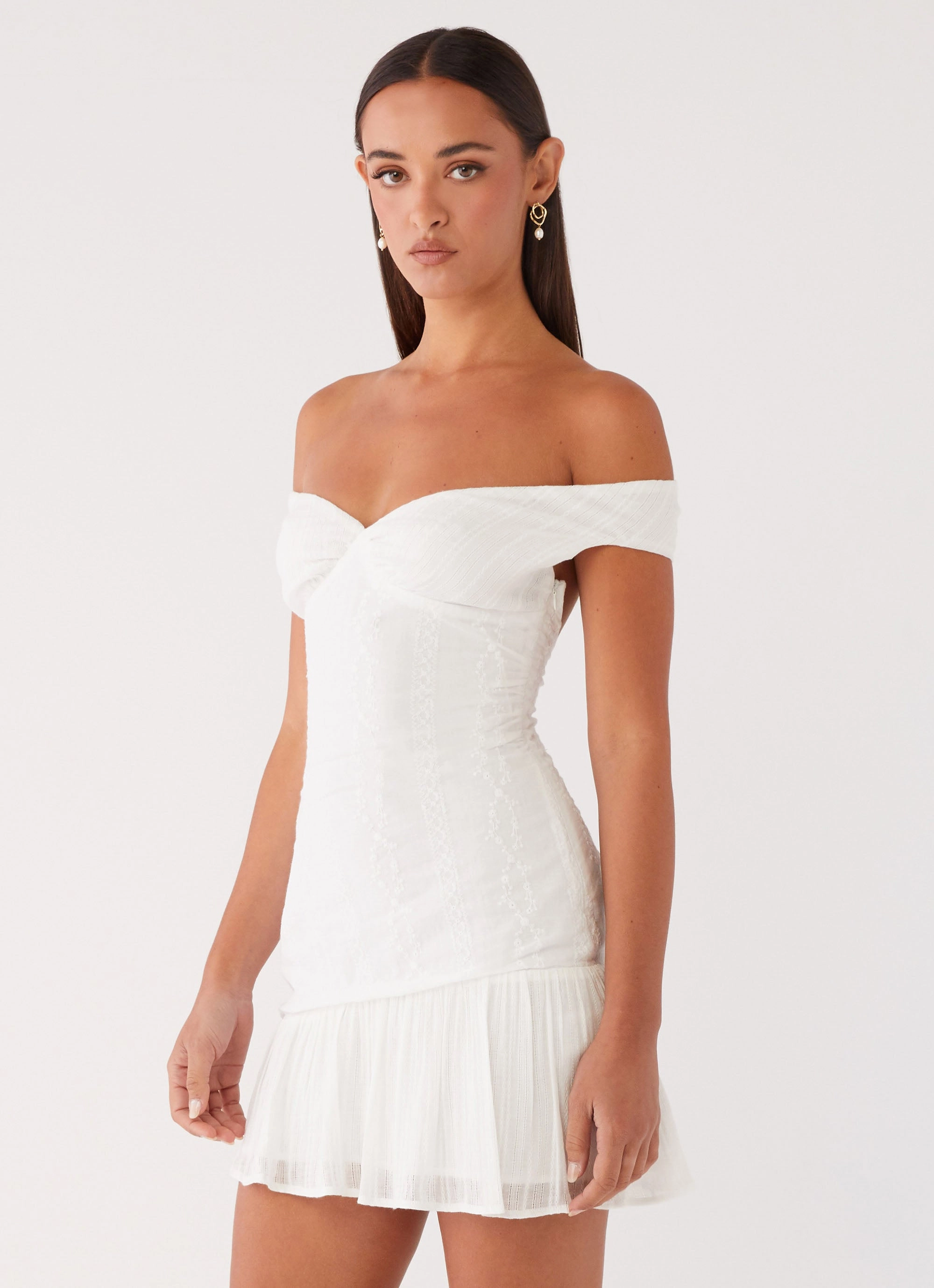 Gabby Ruffle Hem Mini Dress - Ivory Cute Glow Moment Soft