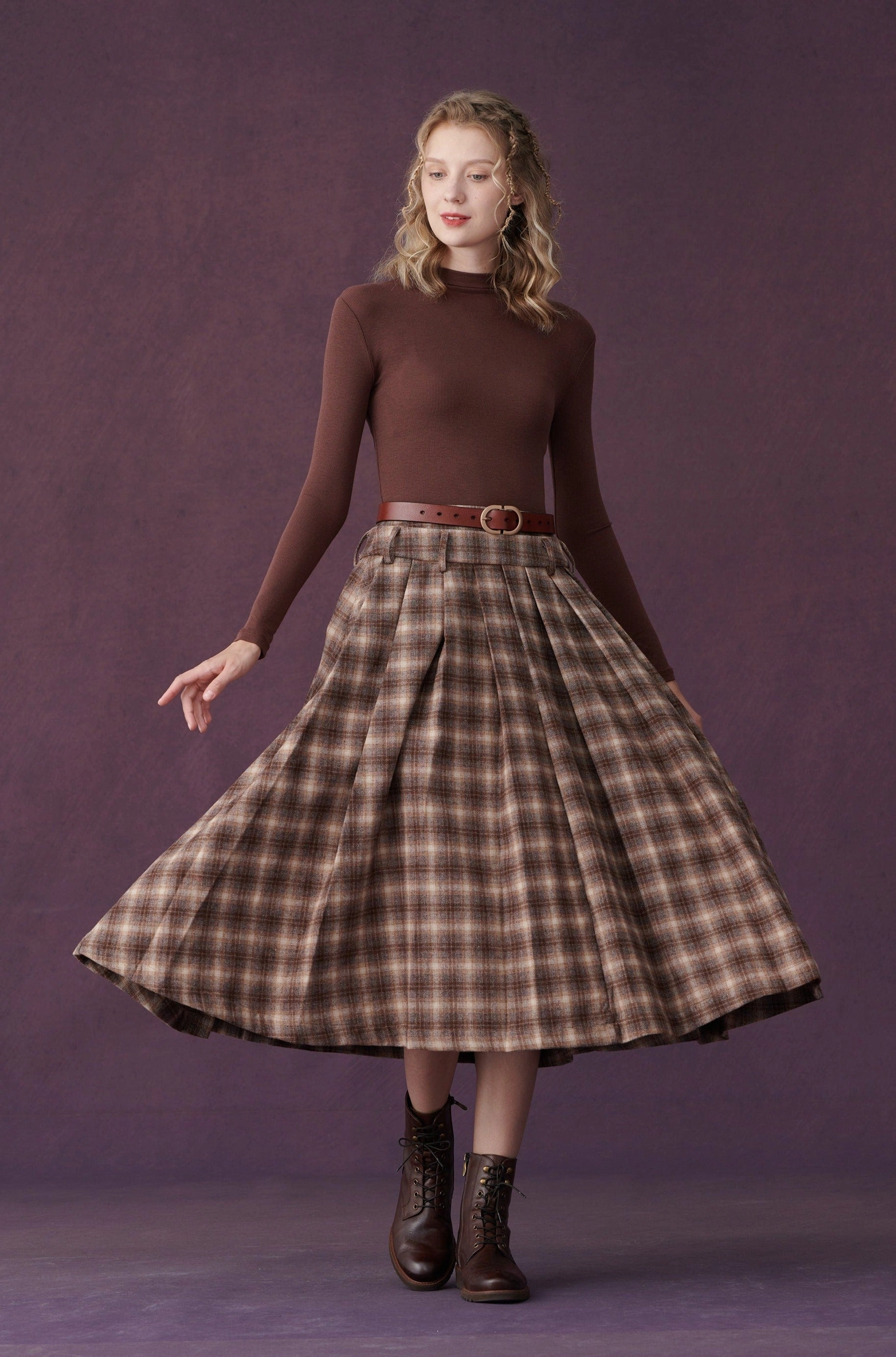 Fresh Warmth City Exclusives 11 | Check wool skirt in brown