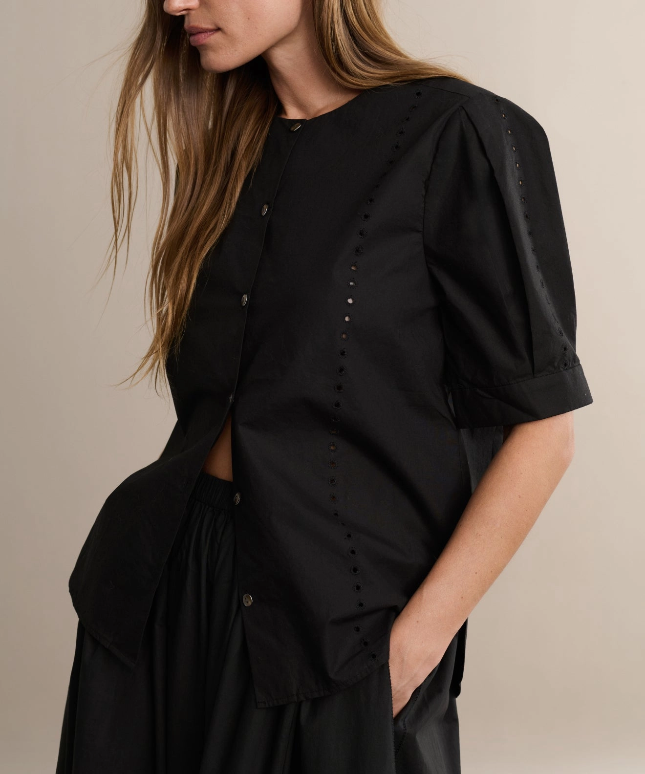 Harper Blouse FadeResistant FasteningHood