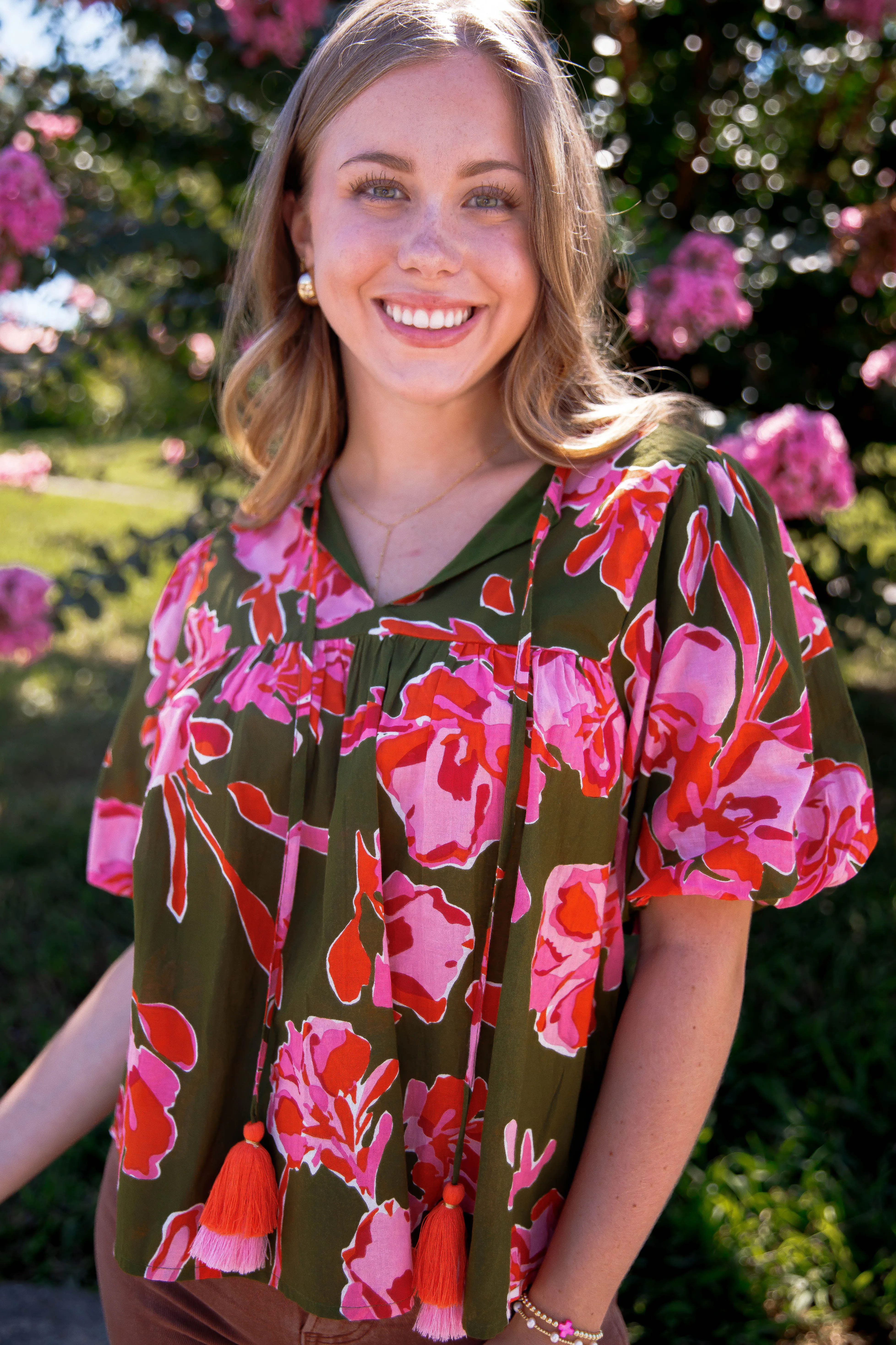 Have A Nice Trip Blouse V-neck Blouse Professional Cut