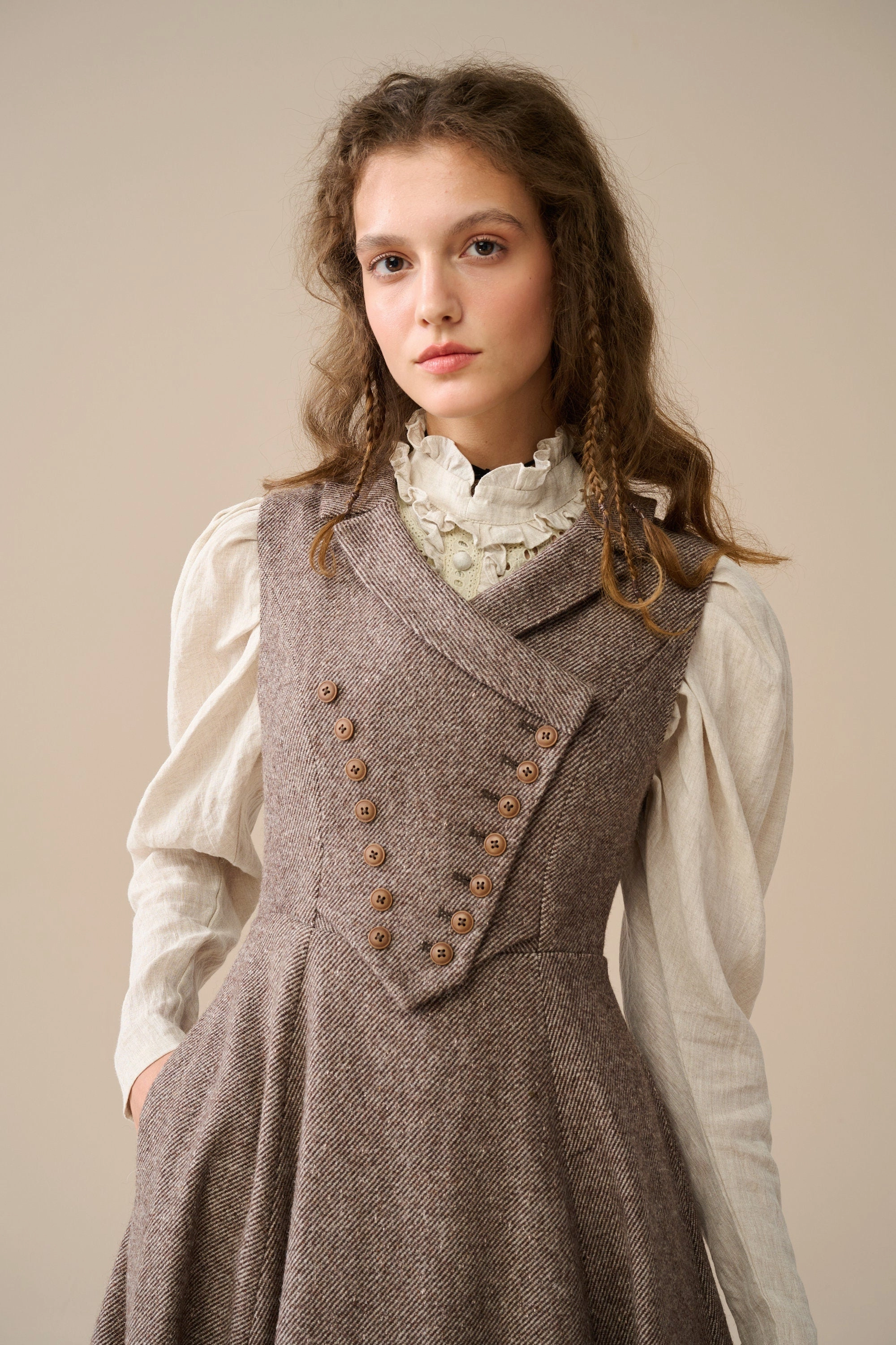 Helen 17| Vintage wool dress Daywear