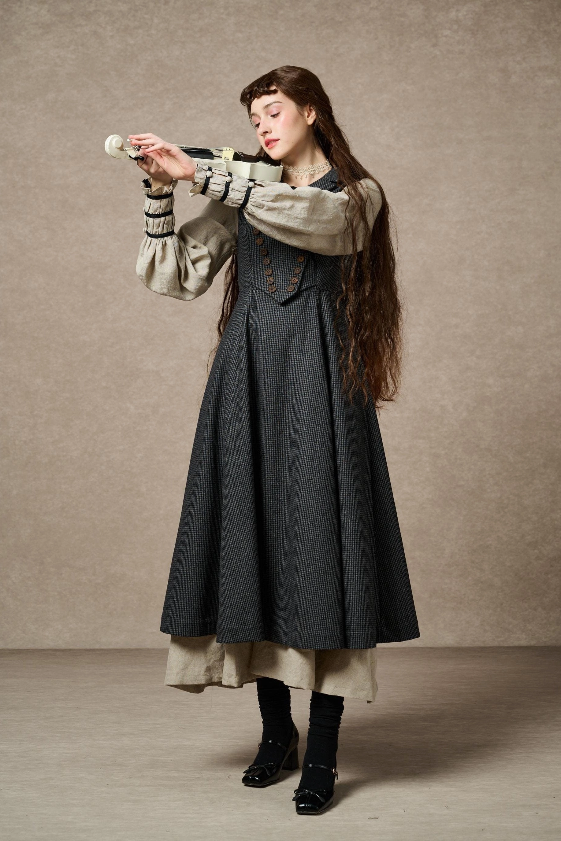 Comfortable Fabric Helen 17| Vintage wool dress