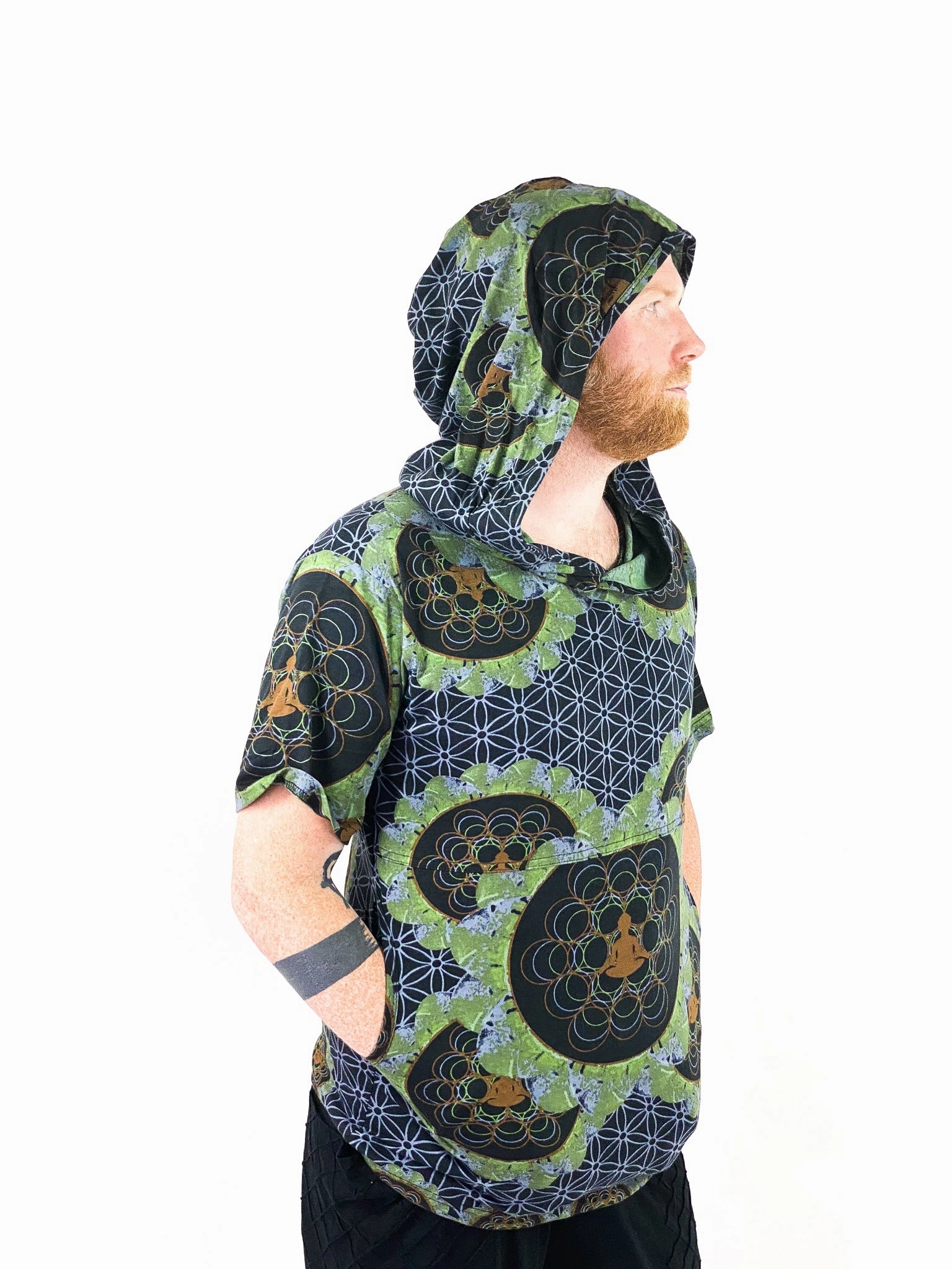 summer look Tagless Design Illuminated Lucid Tee