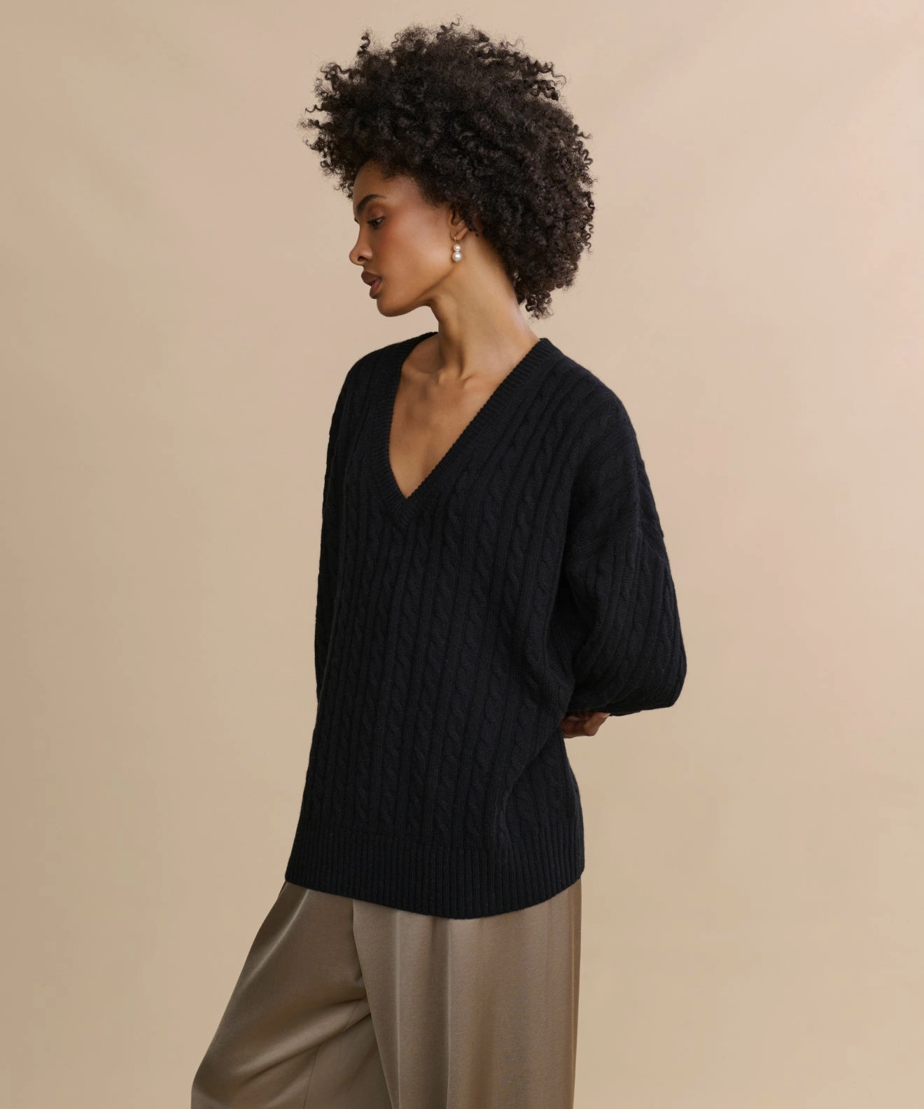 Compression Gradient Nell V-Neck Sweater