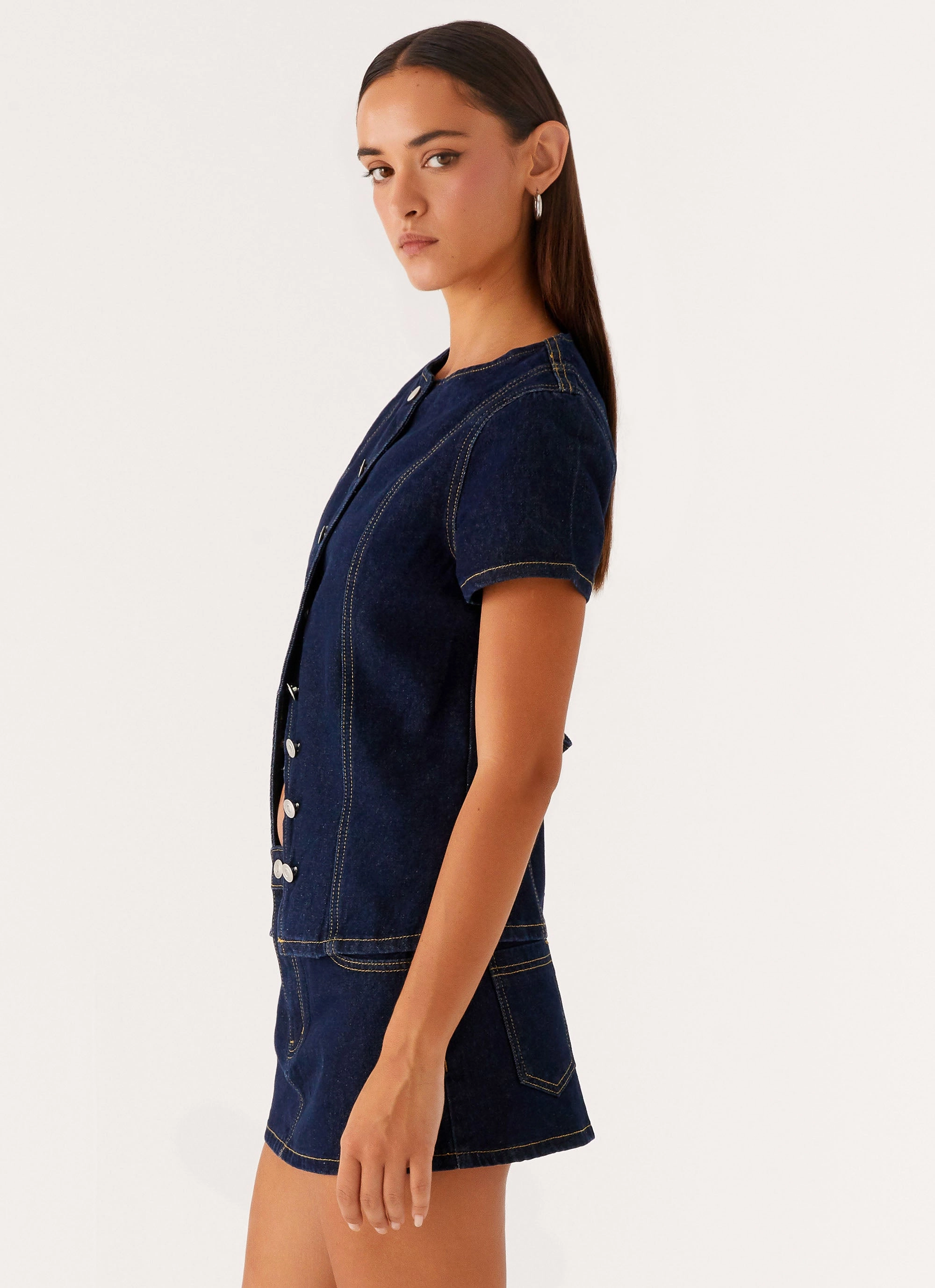 TearResistant VersatileLayering Jagger Top - Indigo