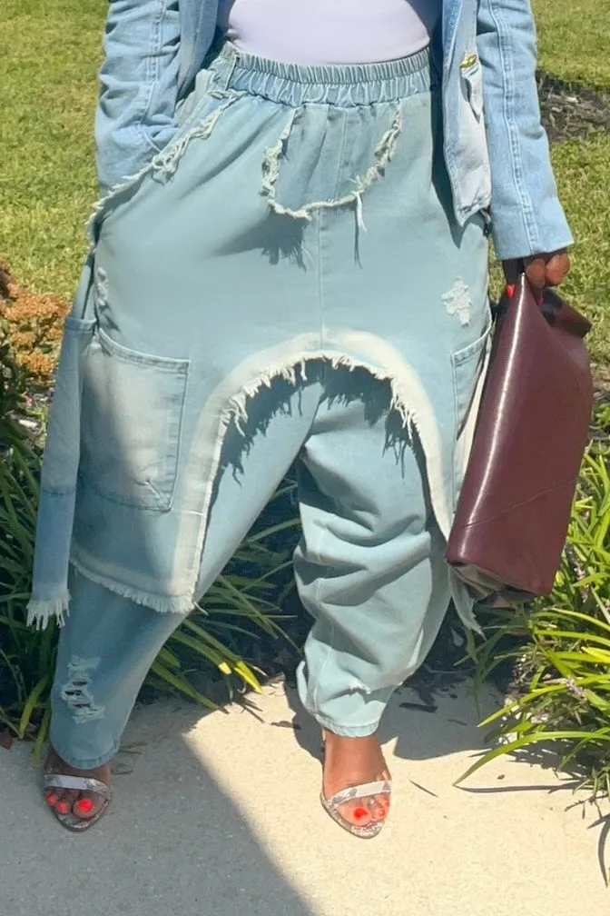 Easy Movement Jeena Distressed Oversize Drop-Crotch Denim Pants-Light Wash