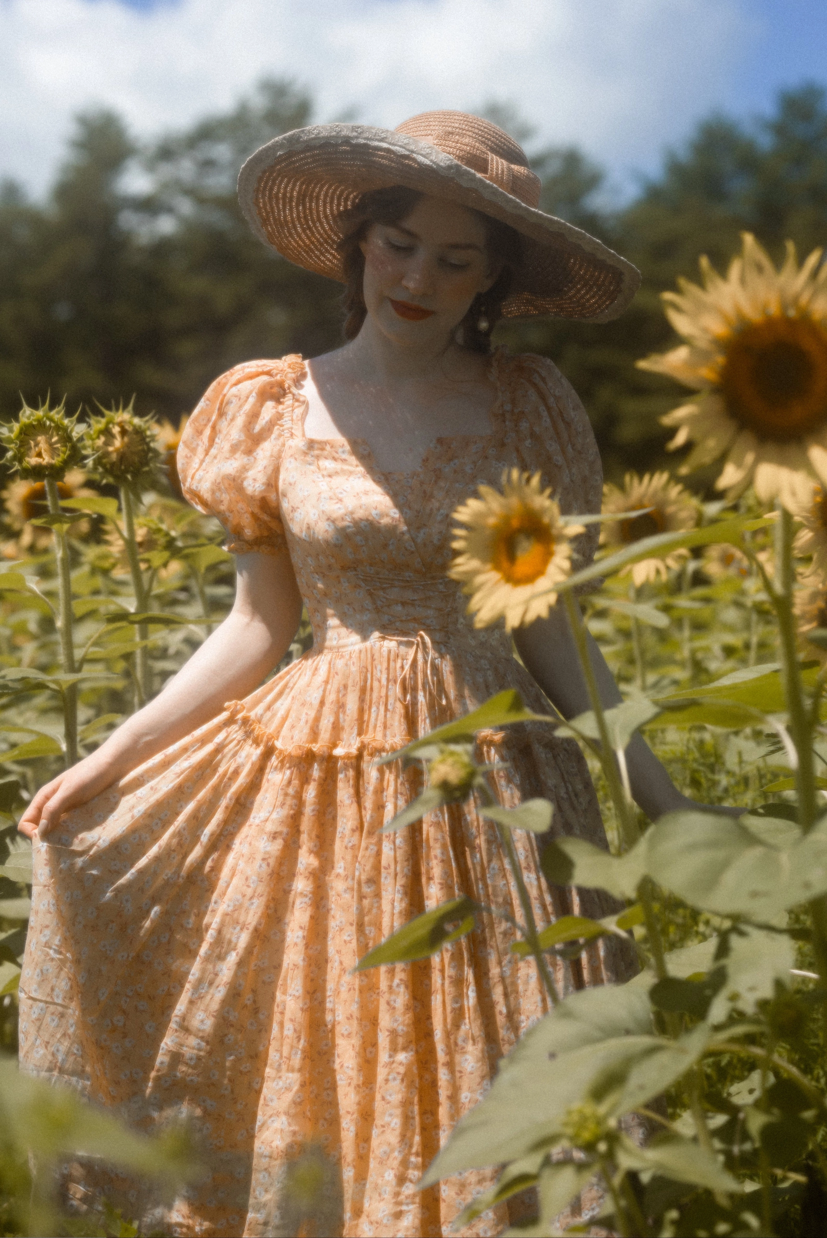 Julia 35 | Floral linen dress Casual Design Low Bulk