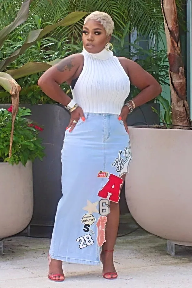 Smart Casual Neutral Shelly Patch It Up Denim Maxi Skirt-Light Wash