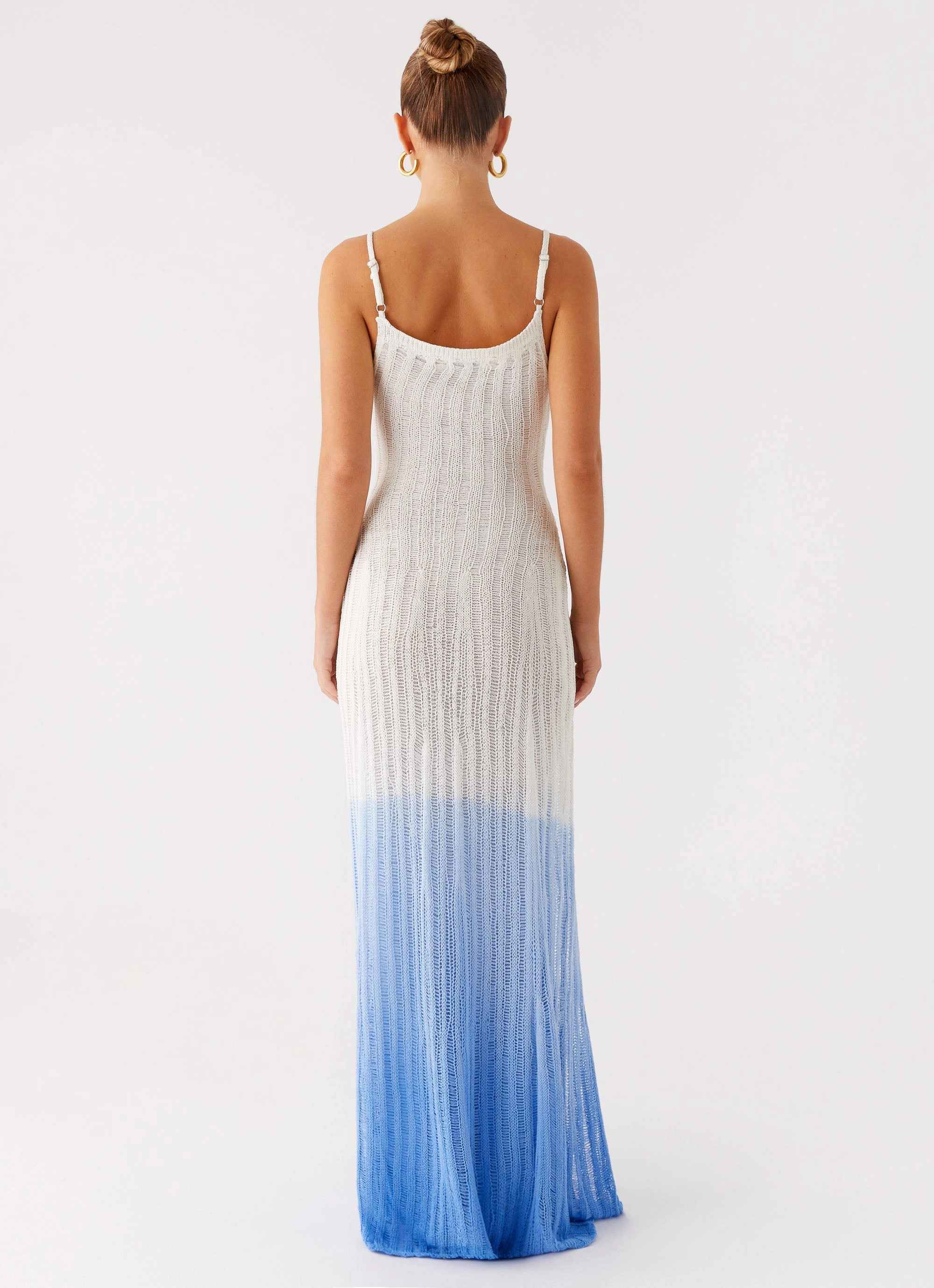 Feminine fit-and-flare silhouette Kiki Maxi Dress - Ombre Blue