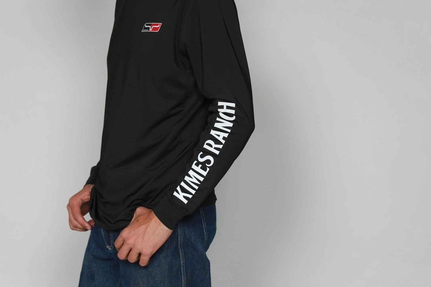 Athletic Look Mature Elegance Kimes Ranch Mens K1 Tech Tee Black Polyester Blend L/S T-Shirt