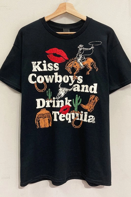 Kiss Cowboys Graphic Tee S-XL NonChafe Tag Placement