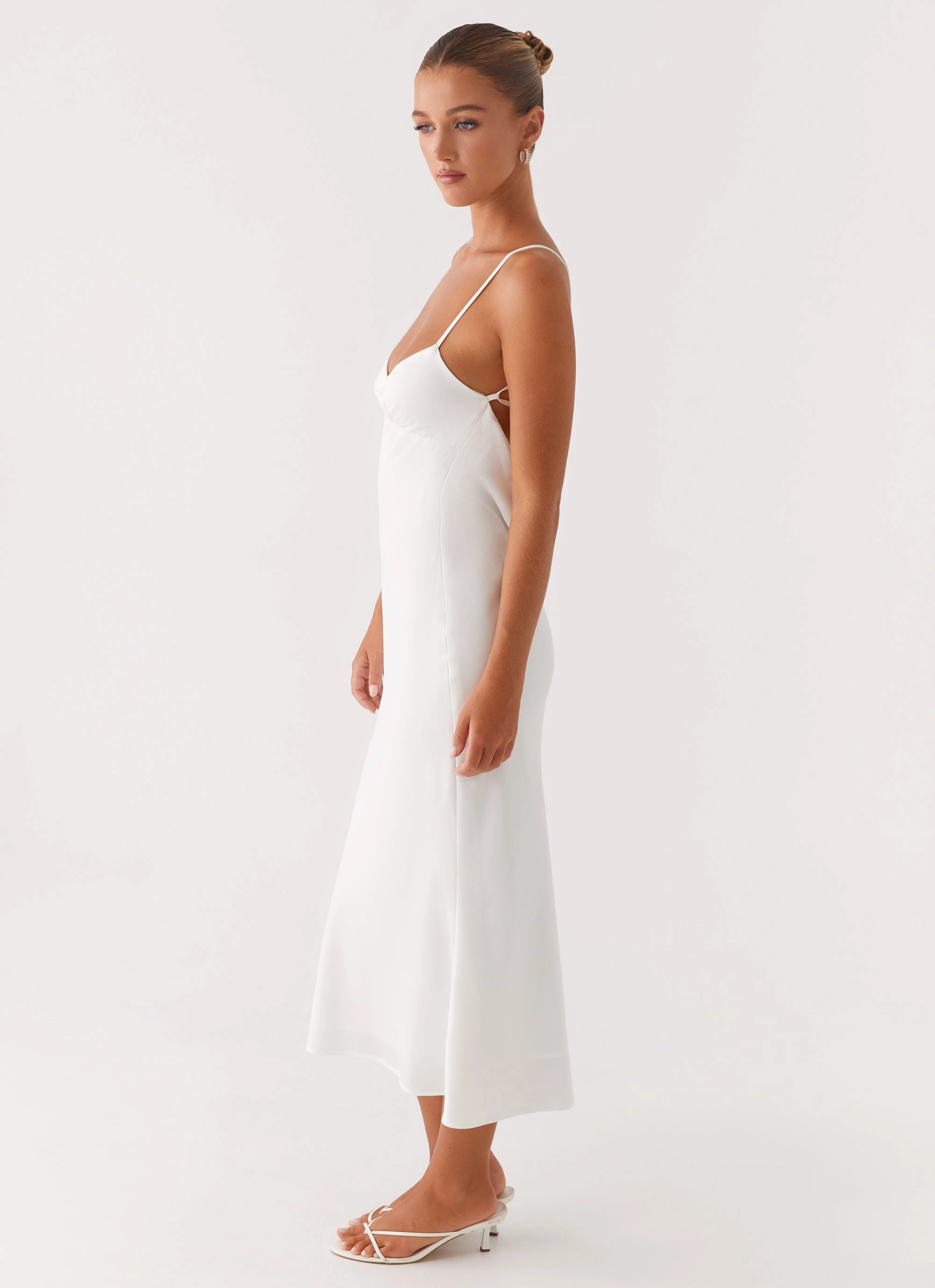 Street Elegance Bentley Midi Dress - White