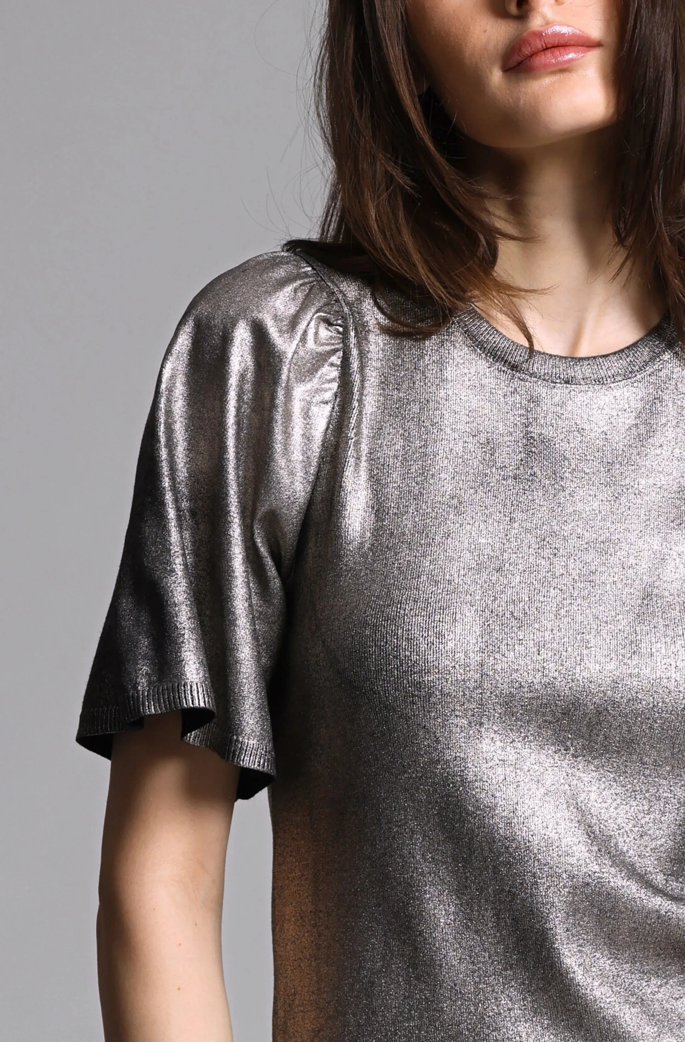 Easy to Wear Minnie Rose Viscose Metallic Flared Sleeve Top